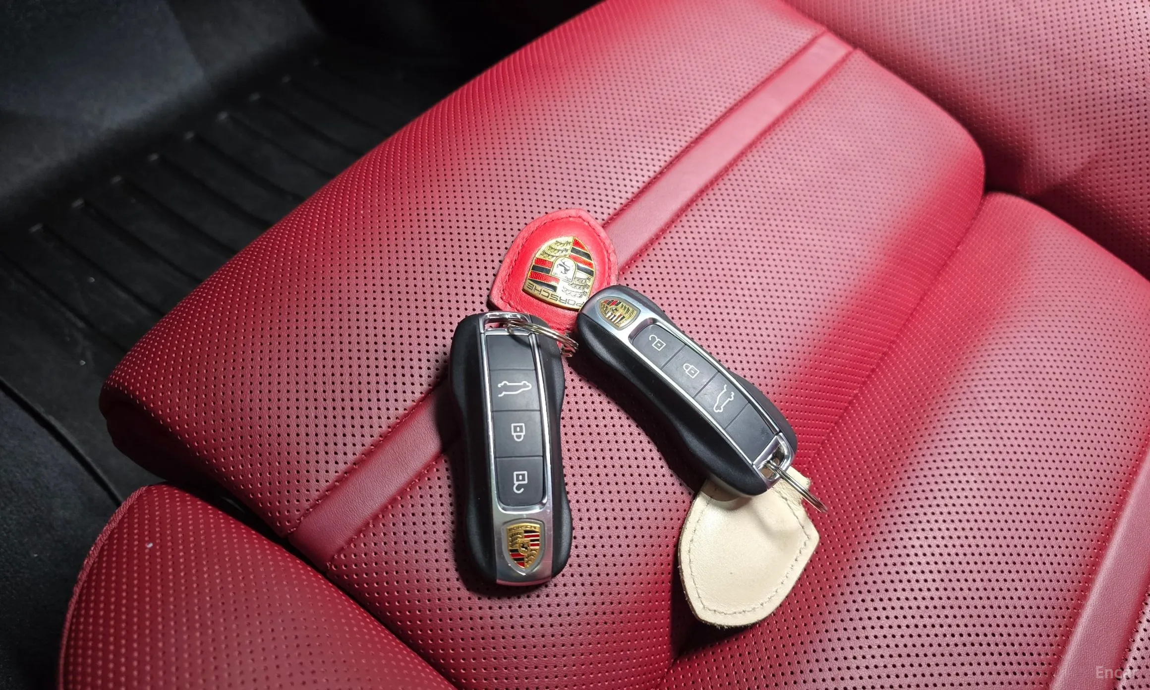 Porsche Cayenne (PO536) превью 15