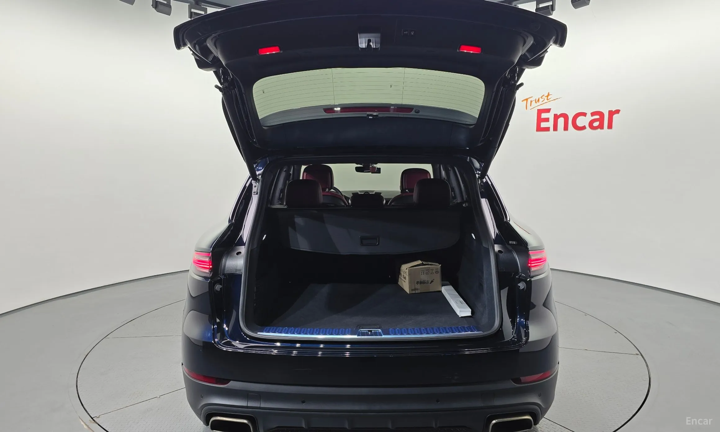 Porsche Cayenne (PO536) превью 18