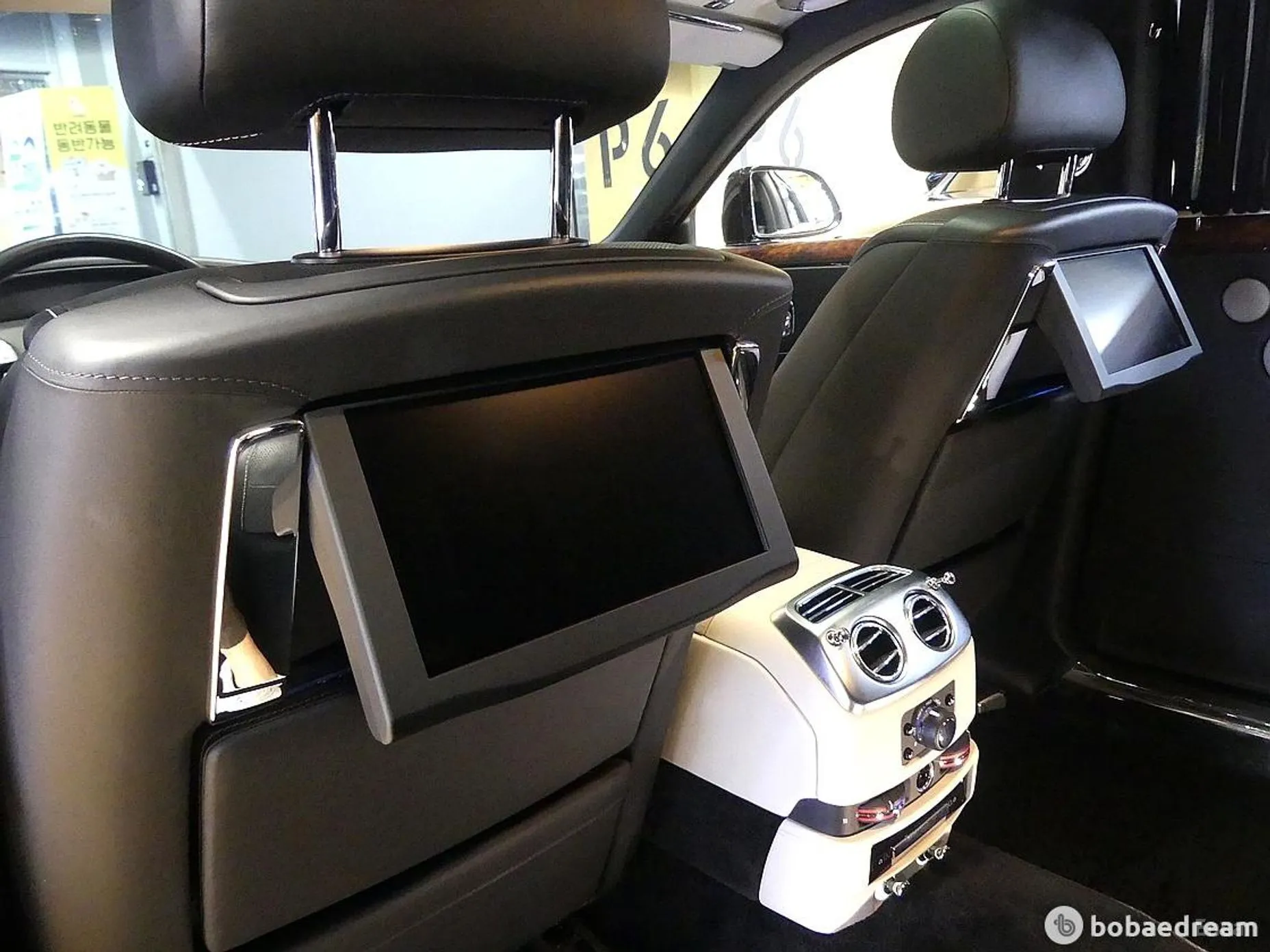 Rolls-Royce Ghost превью 19