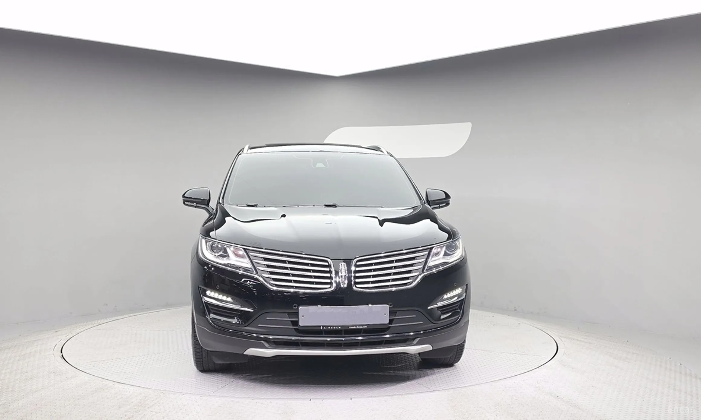Lincoln MKC превью 3