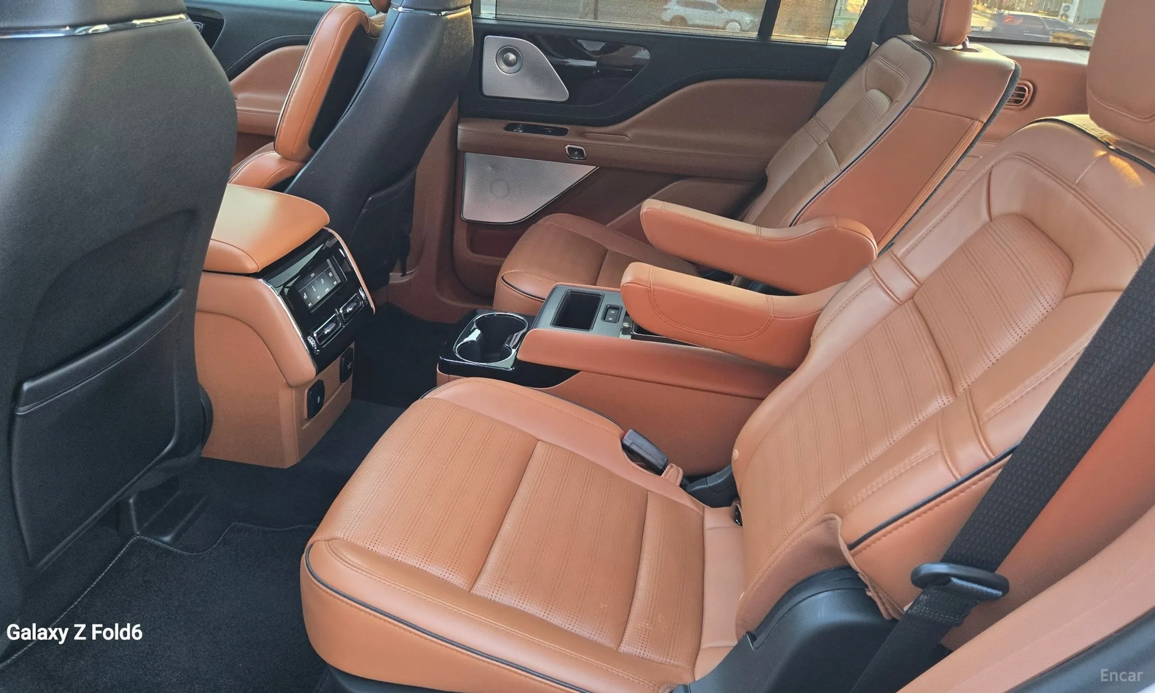 Lincoln Aviator 2nd Generation превью 11