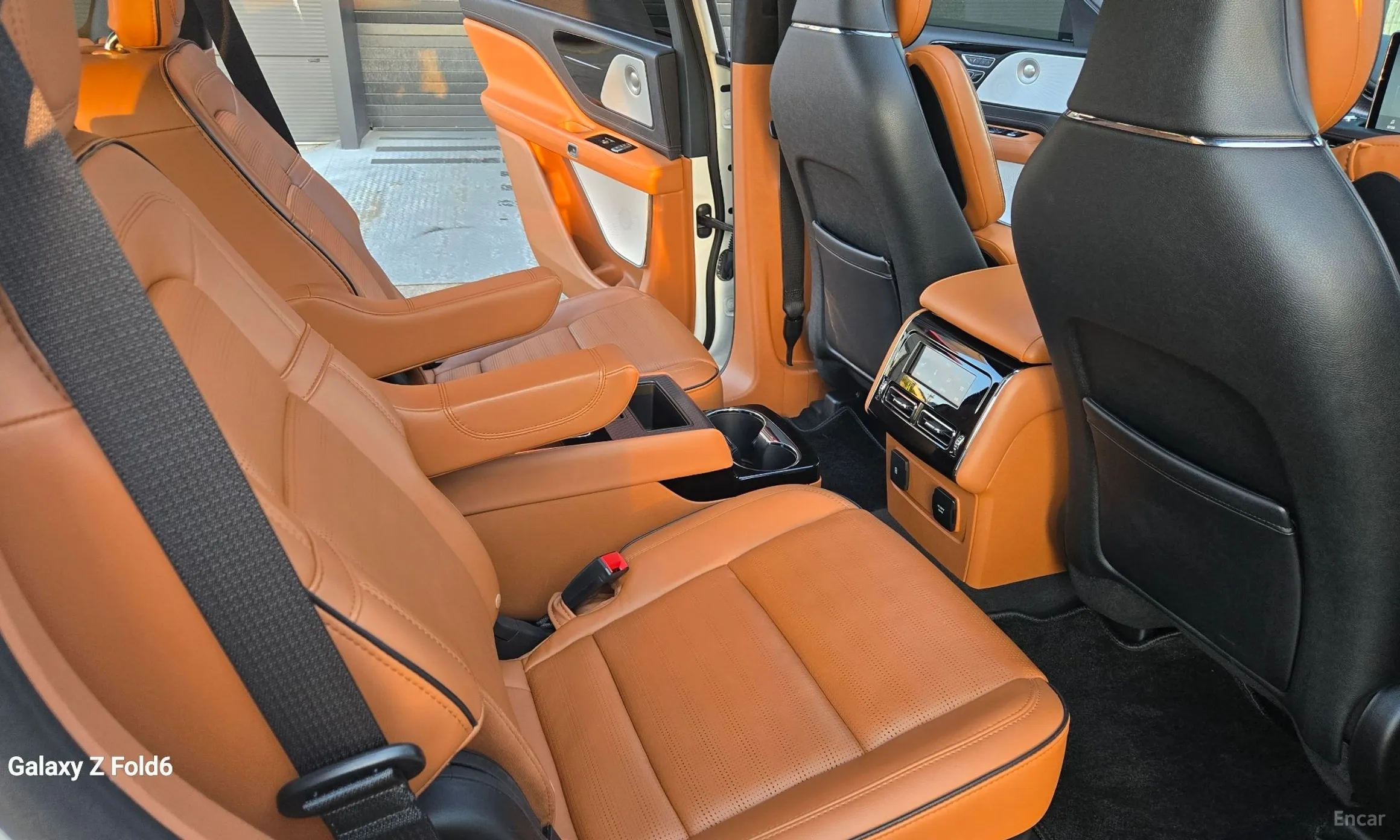 Lincoln Aviator 2nd Generation превью 13