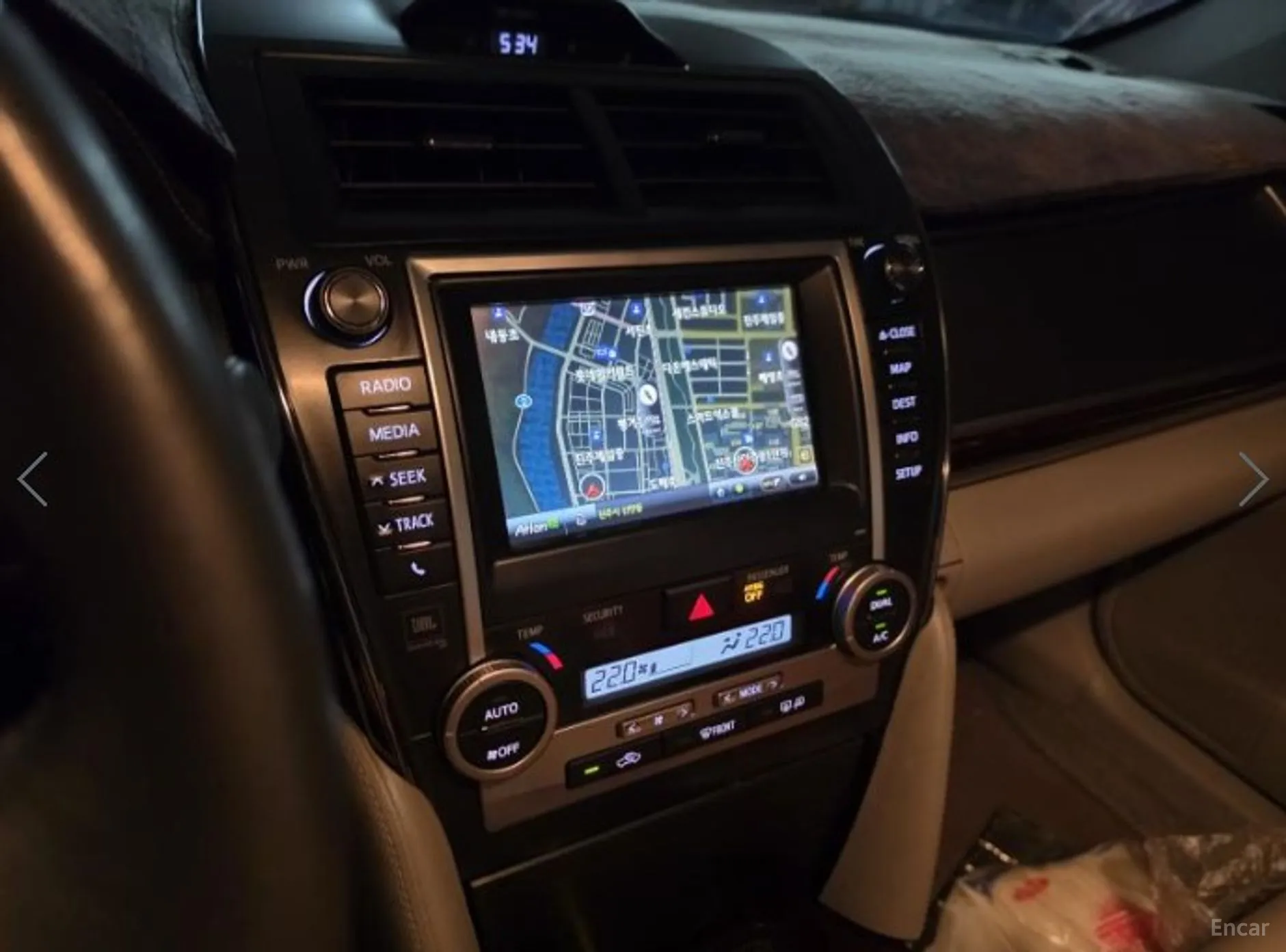 Toyota New Camry превью 7