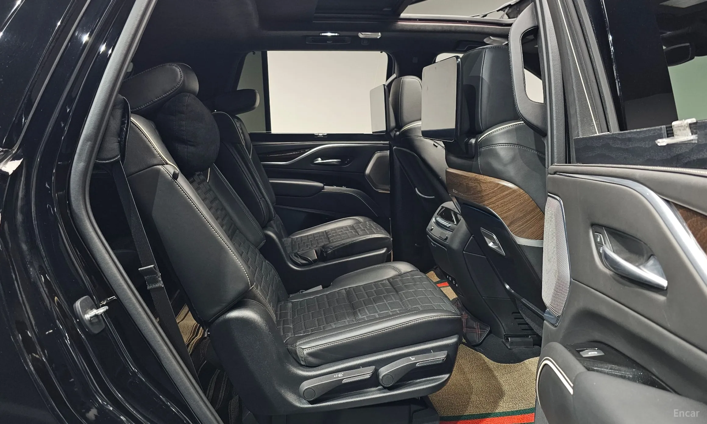 Cadillac Escalade 5th Generation превью 12
