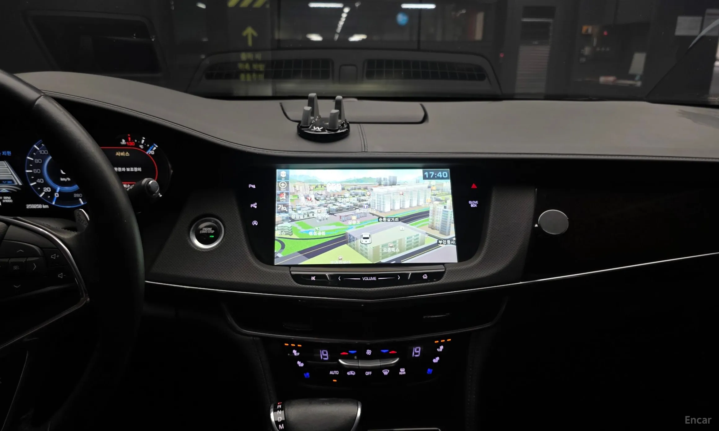 Cadillac CT6 превью 13