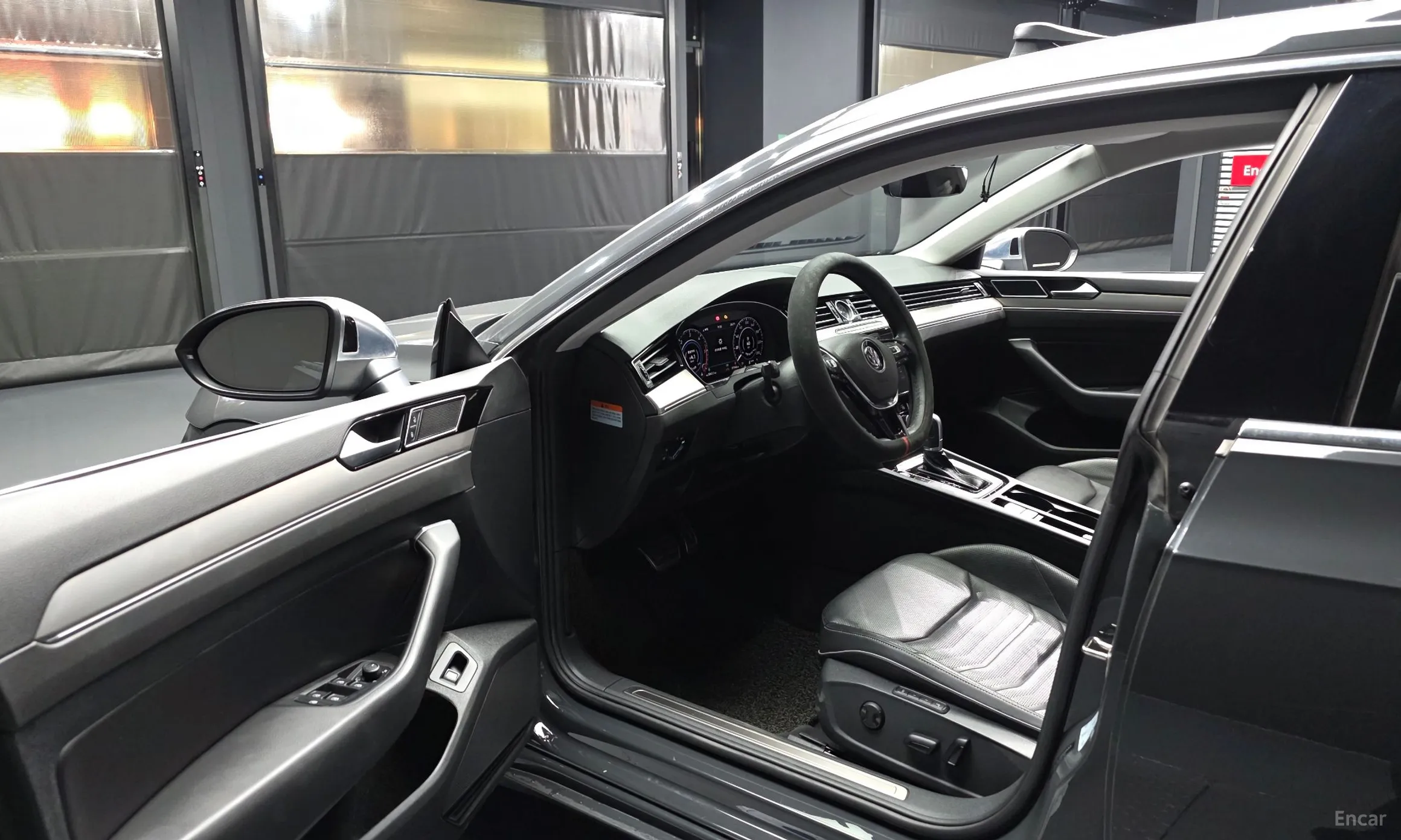 Volkswagen Ateon превью 10