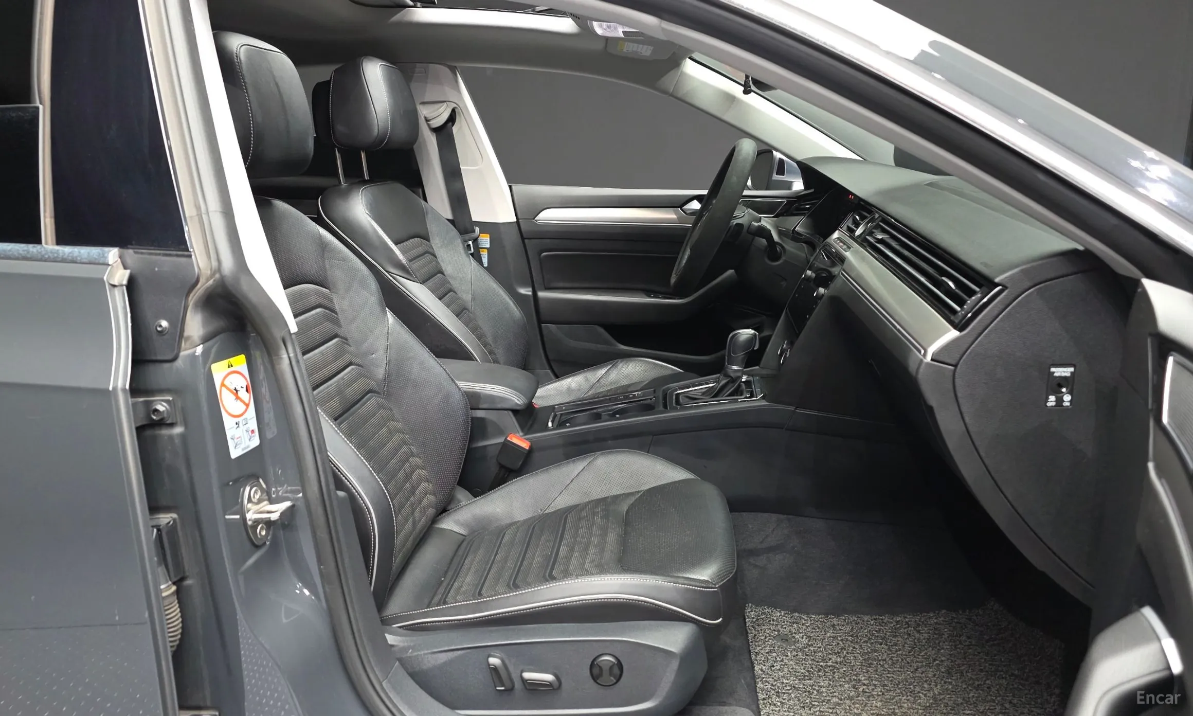 Volkswagen Ateon превью 11