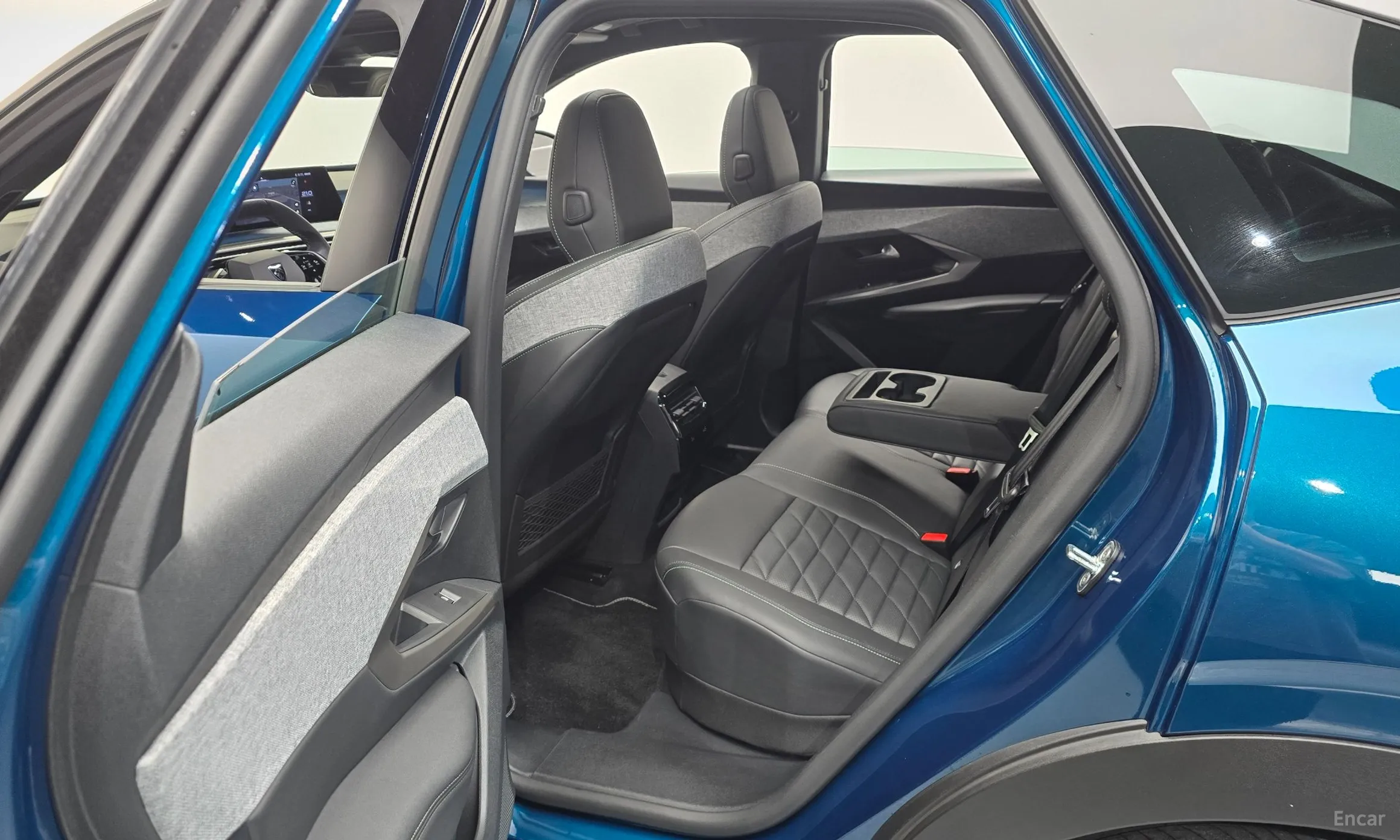 Peugeot 3008 3rd generation превью 11