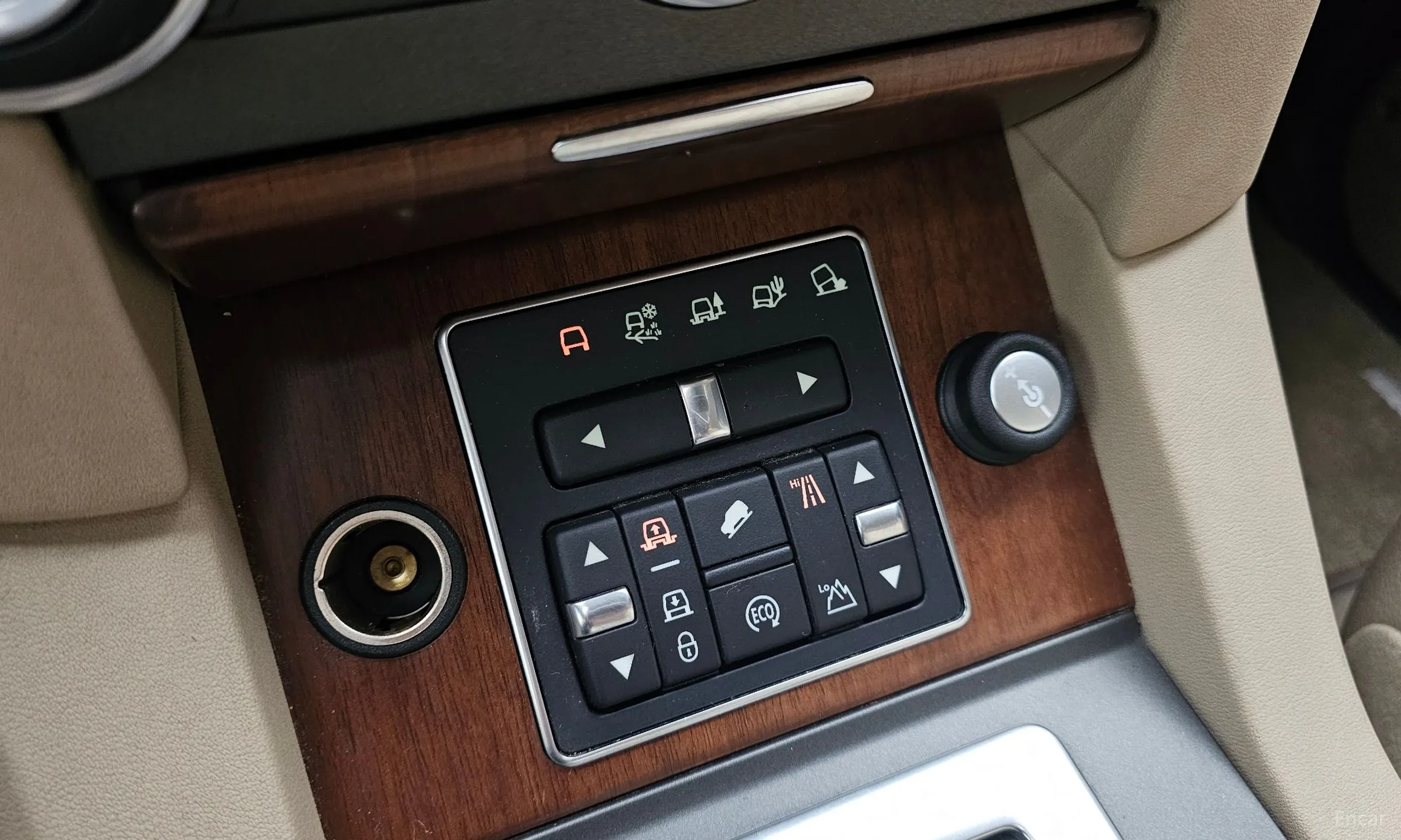 Land Rover Discovery 4 превью 20
