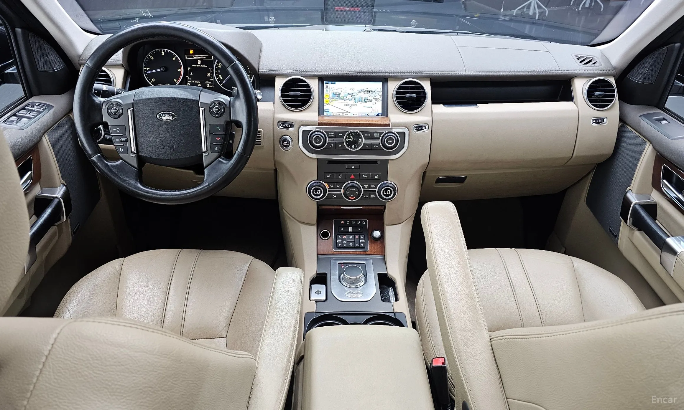 Land Rover Discovery 4 превью 7