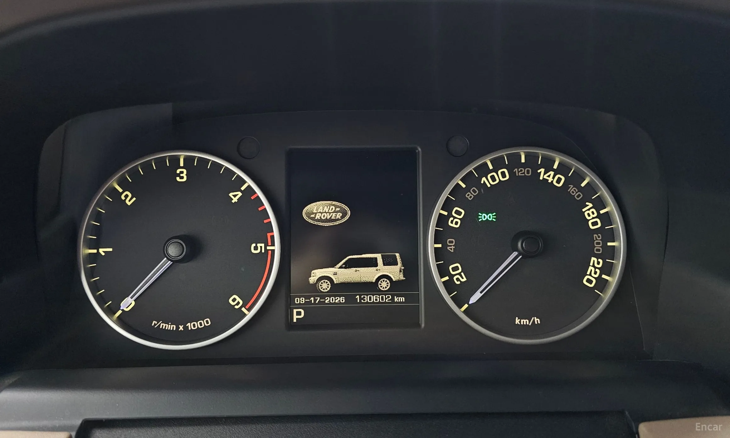 Land Rover Discovery 4 превью 8