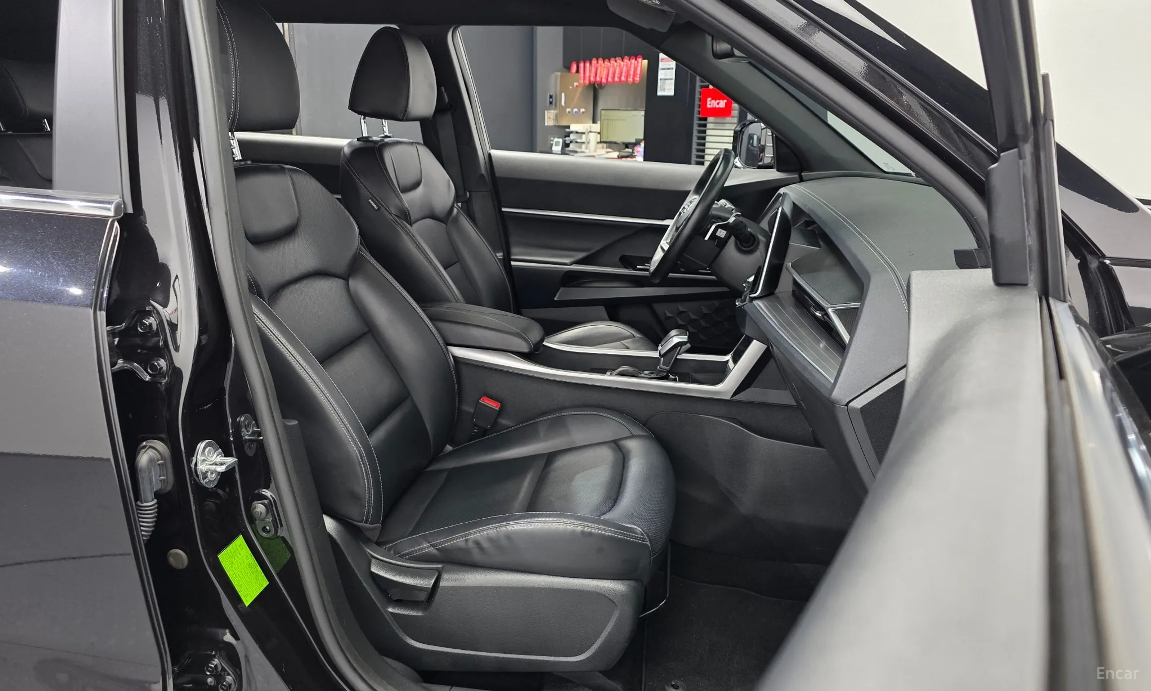 KG Mobility (SsangYong) Torres превью 11