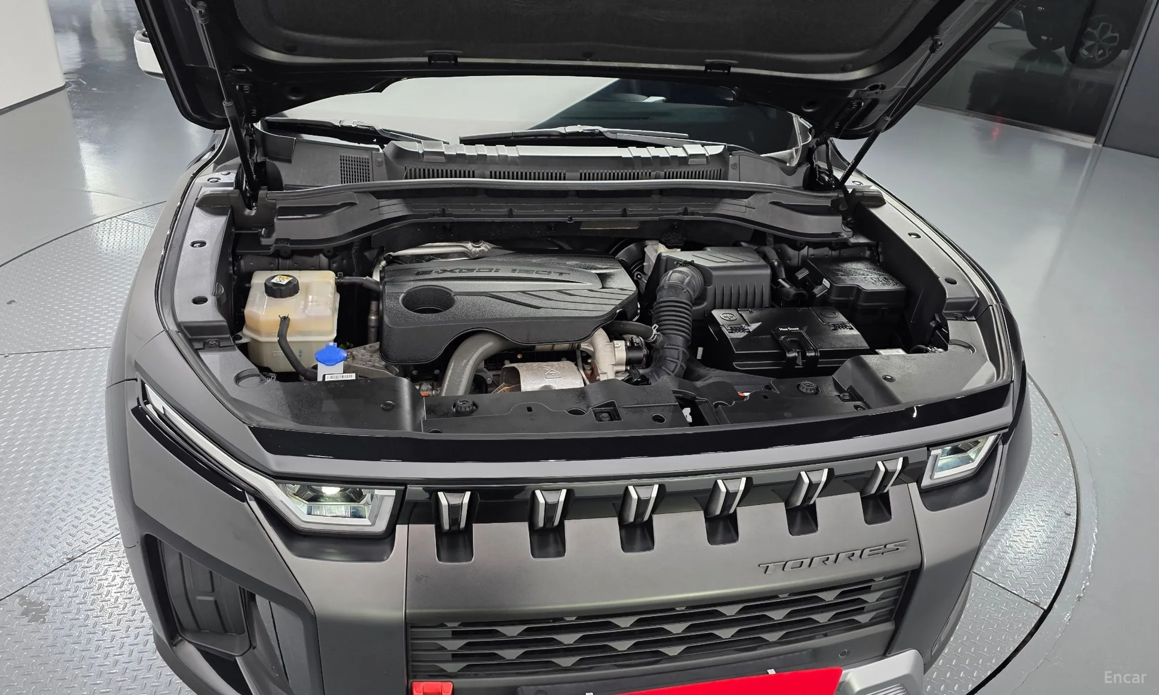 KG Mobility (SsangYong) Torres превью 6
