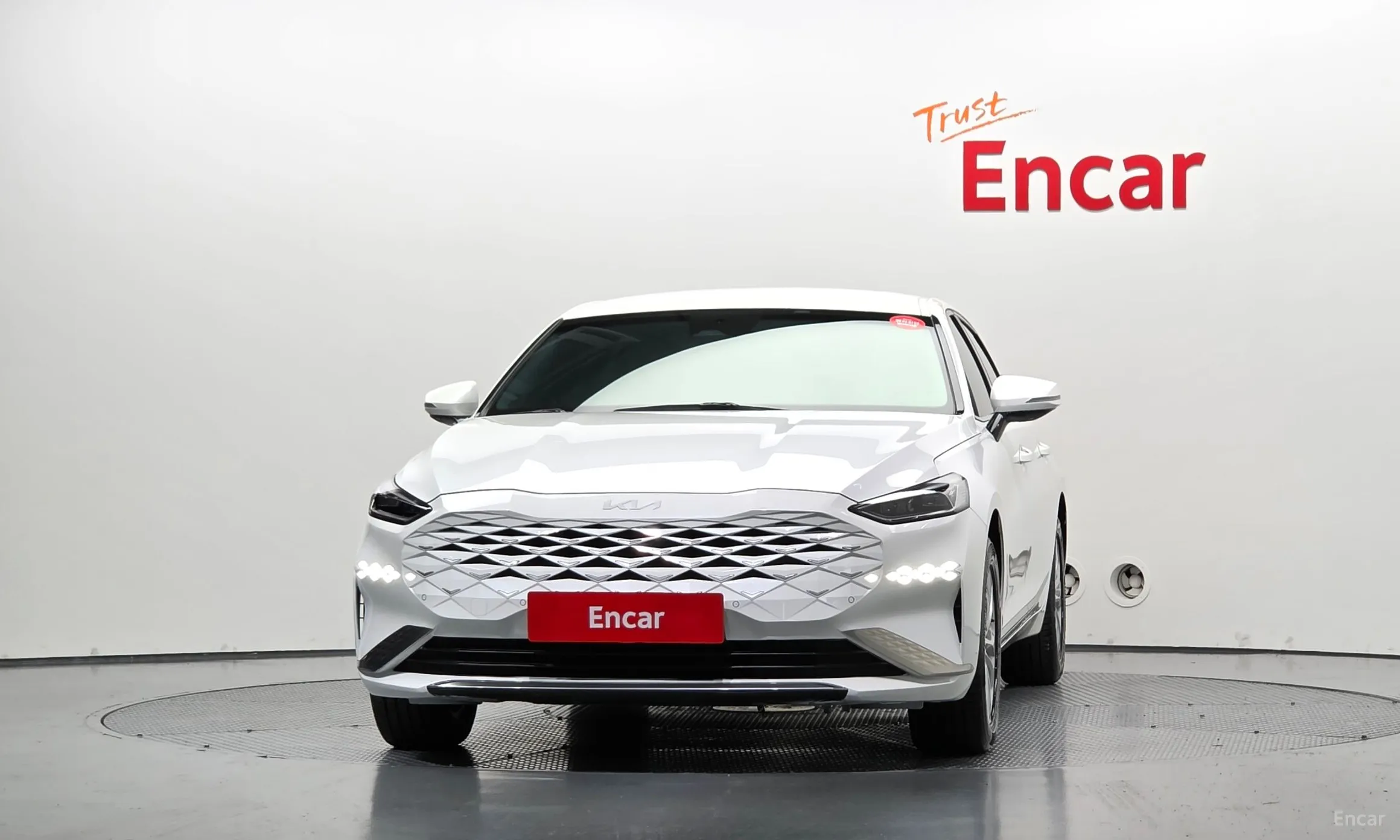 Kia K8 превью 3