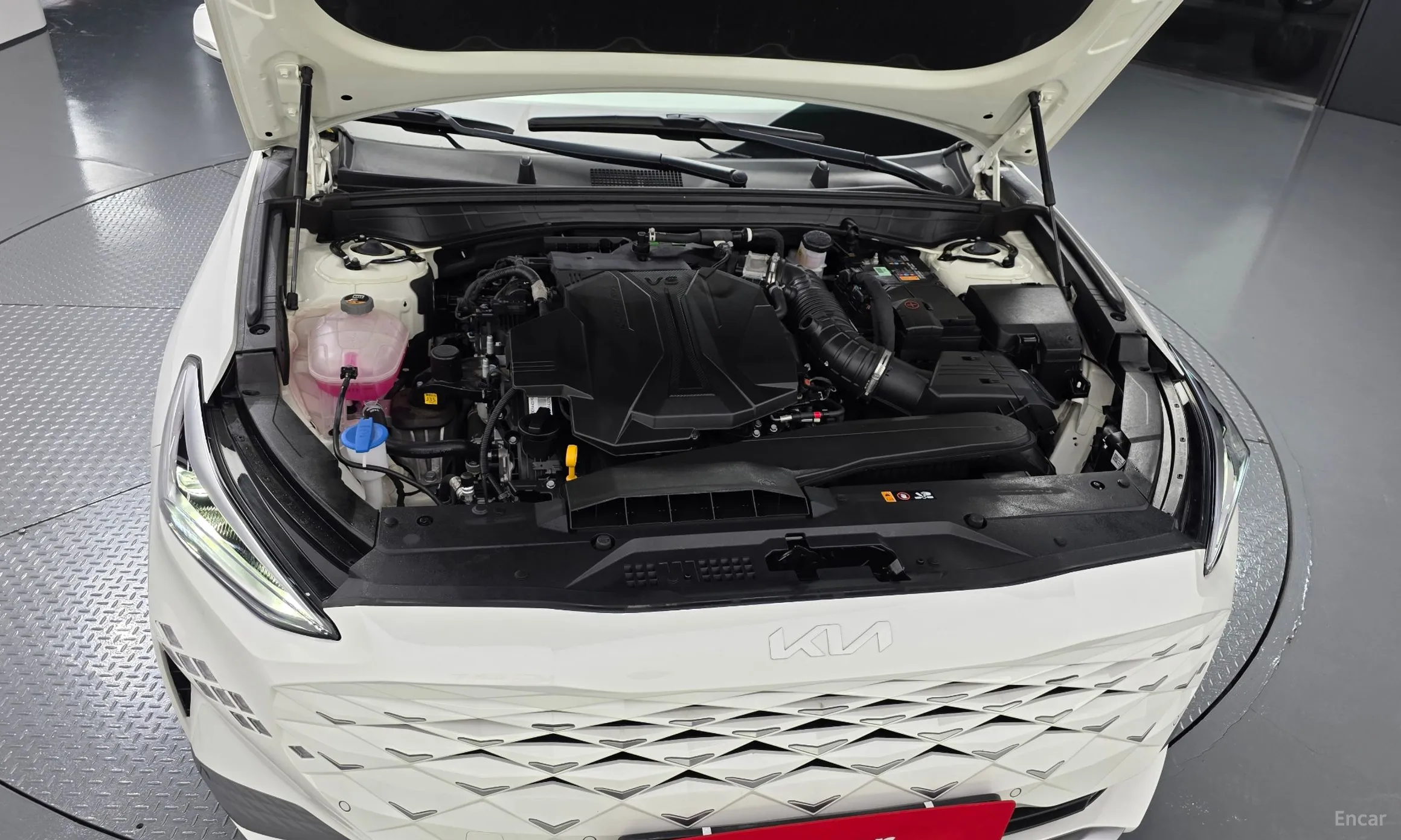 Kia K8 превью 6