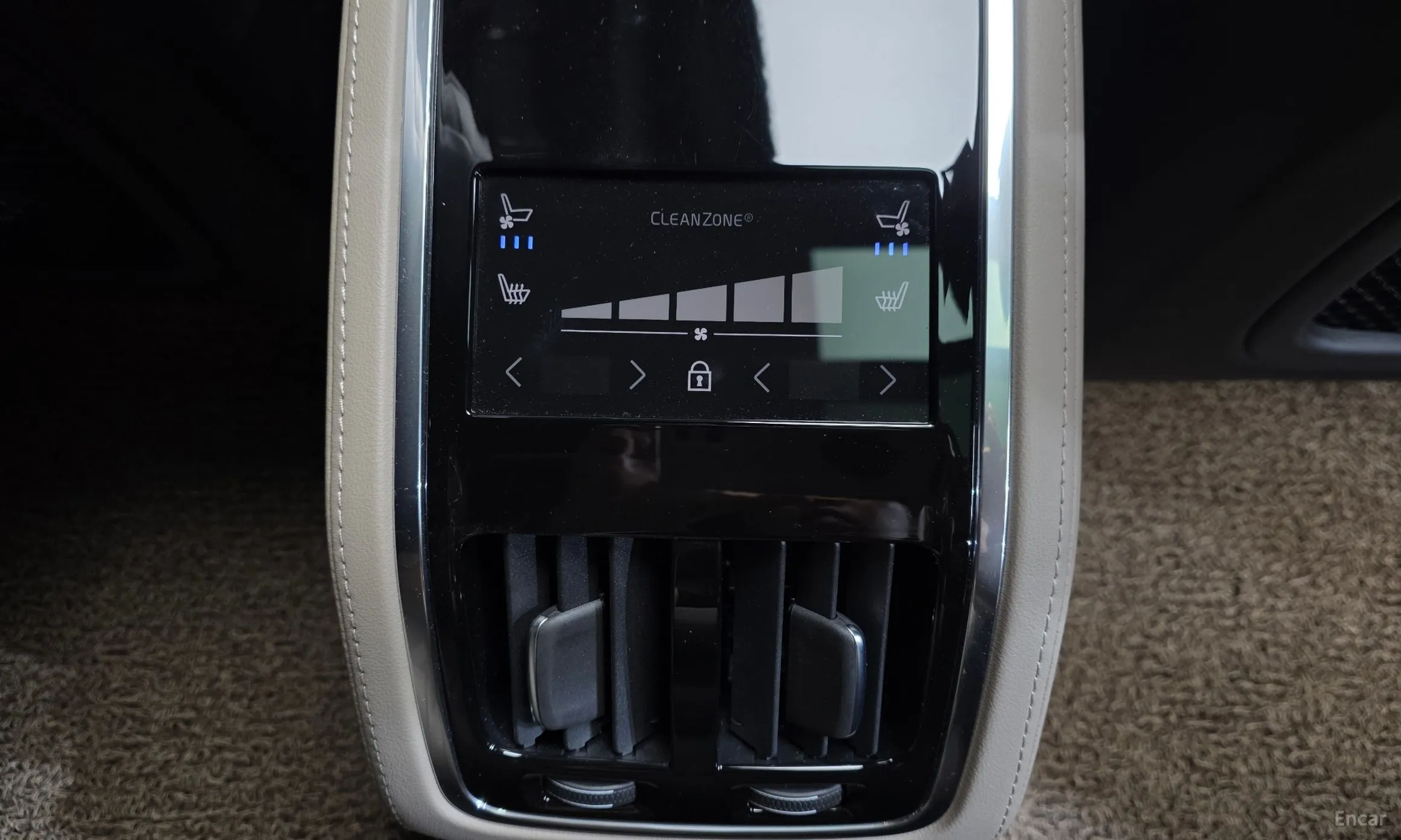 Volvo S90 превью 18