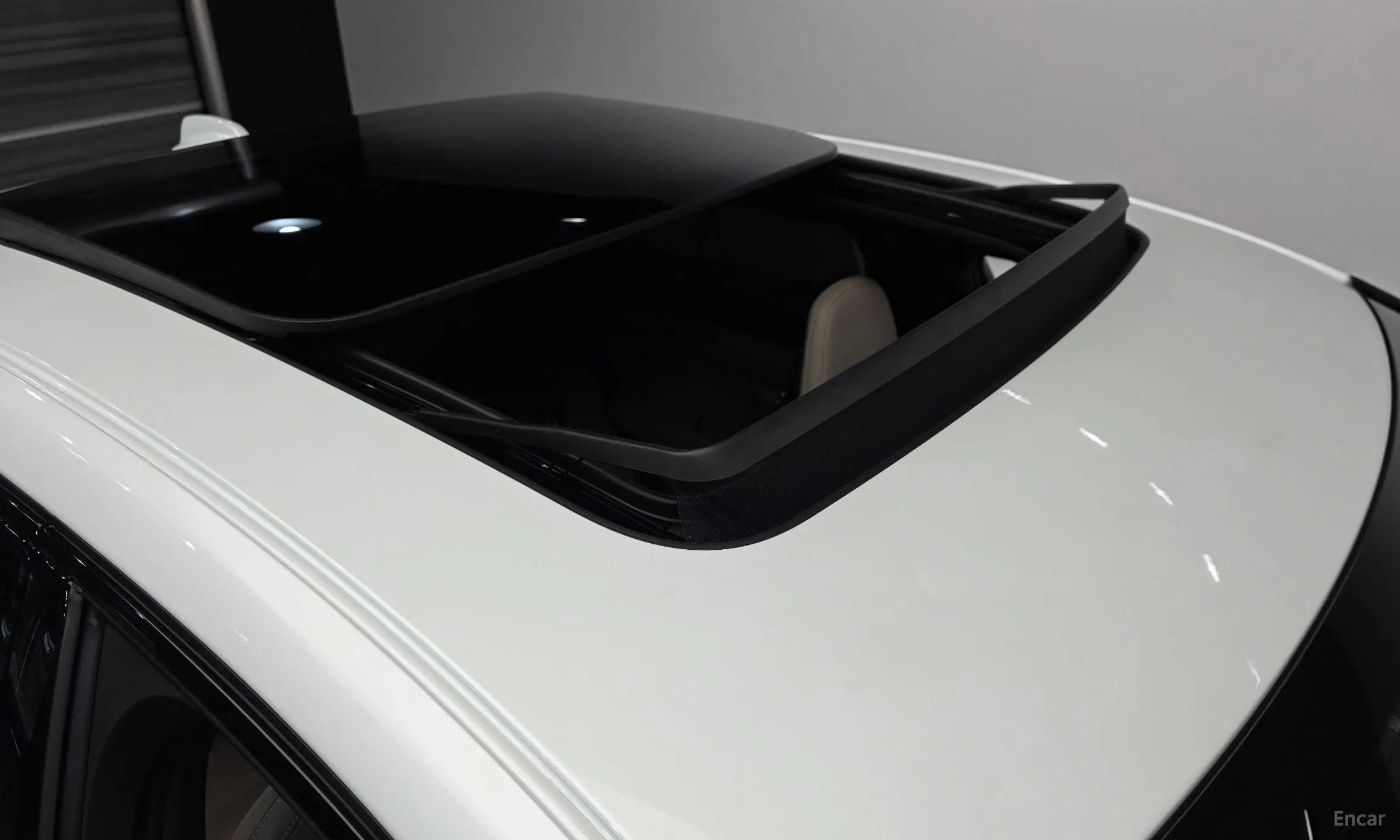 Volvo S90 превью 19