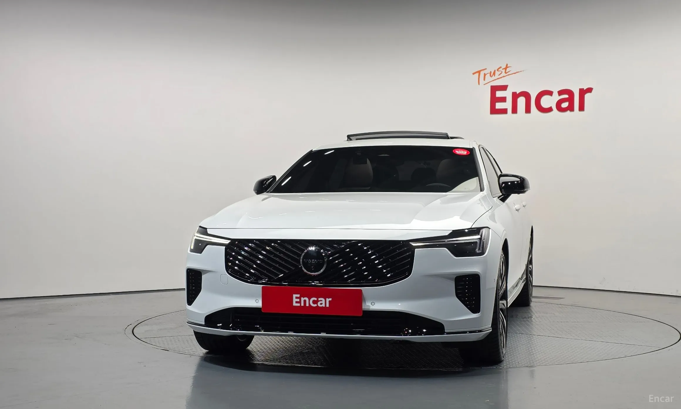 Volvo S90 превью 3