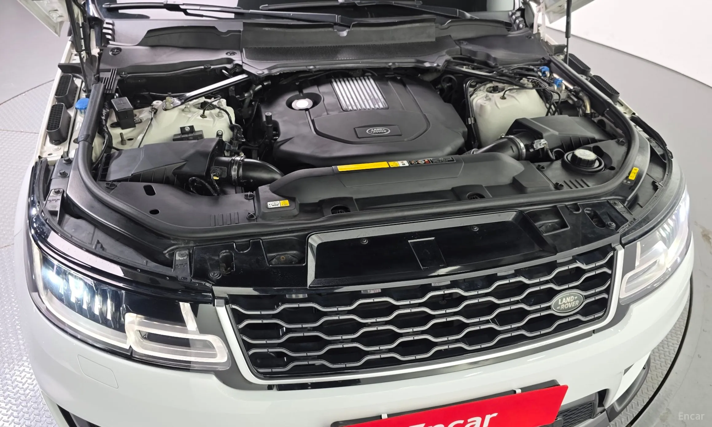Land Rover Range Rover Sport 2nd Generation превью 6