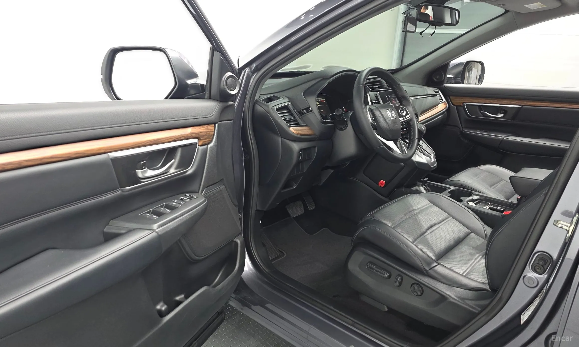 Honda CR-V 5th generation превью 10