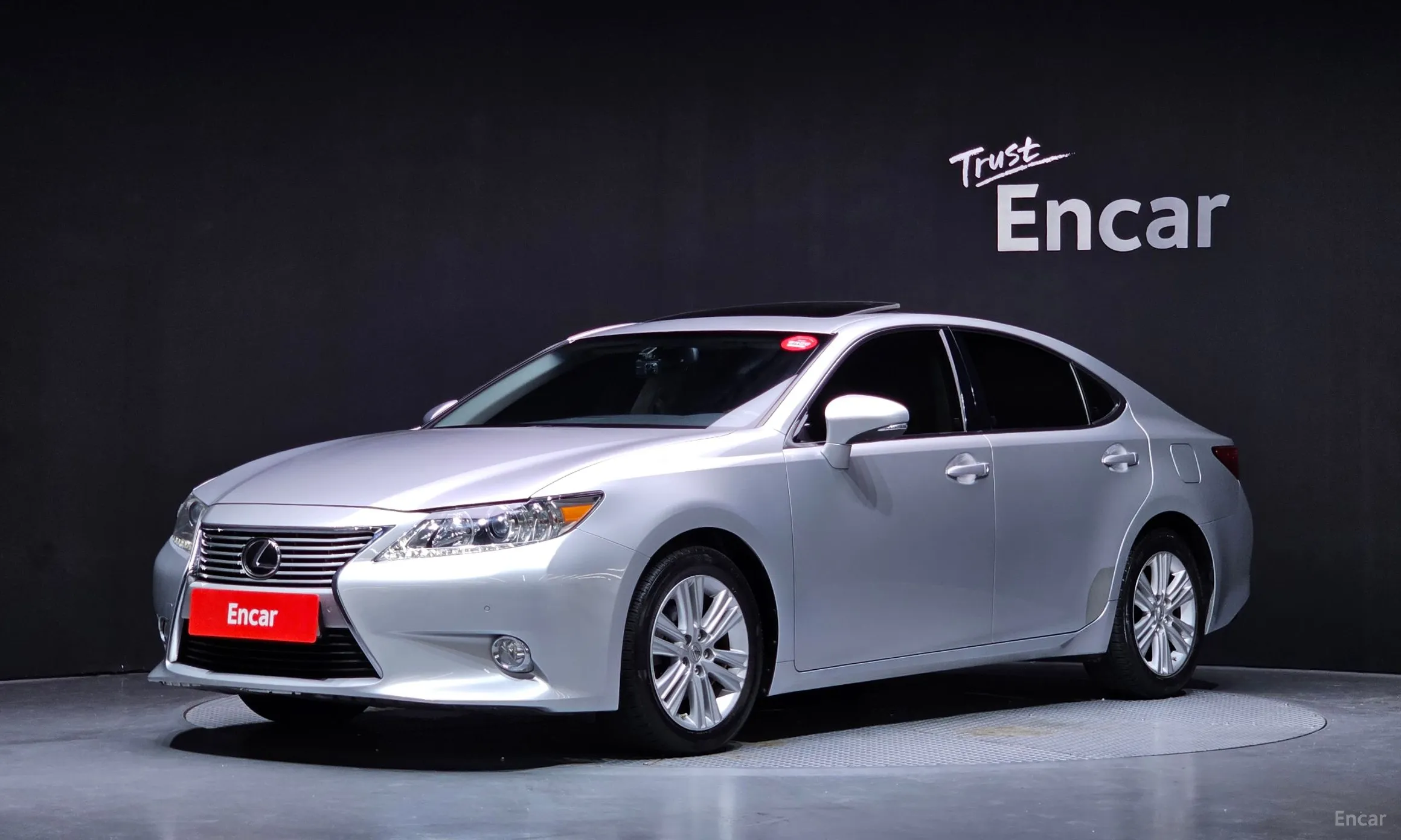 Lexus New ES350