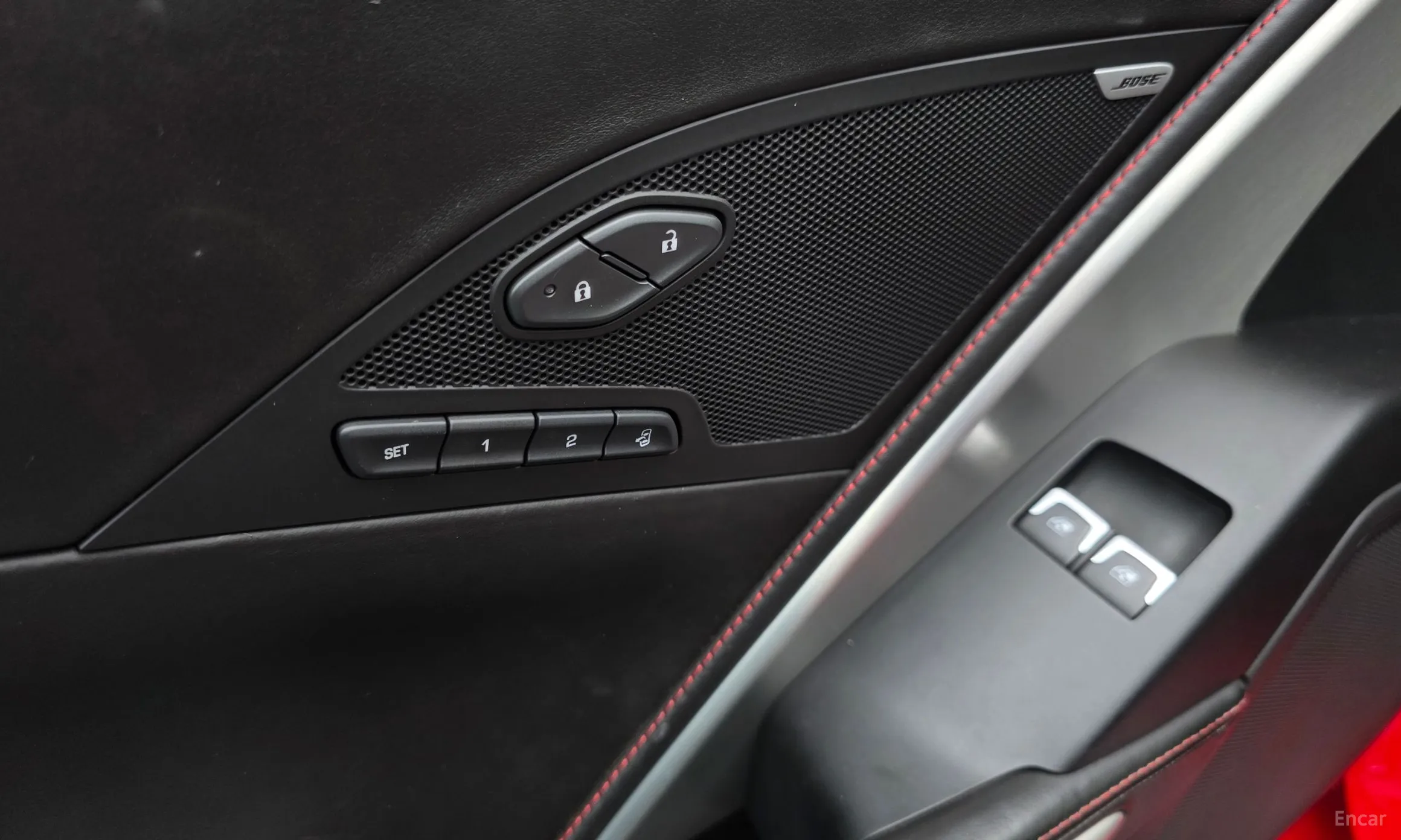 Chevrolet Corvette превью 18