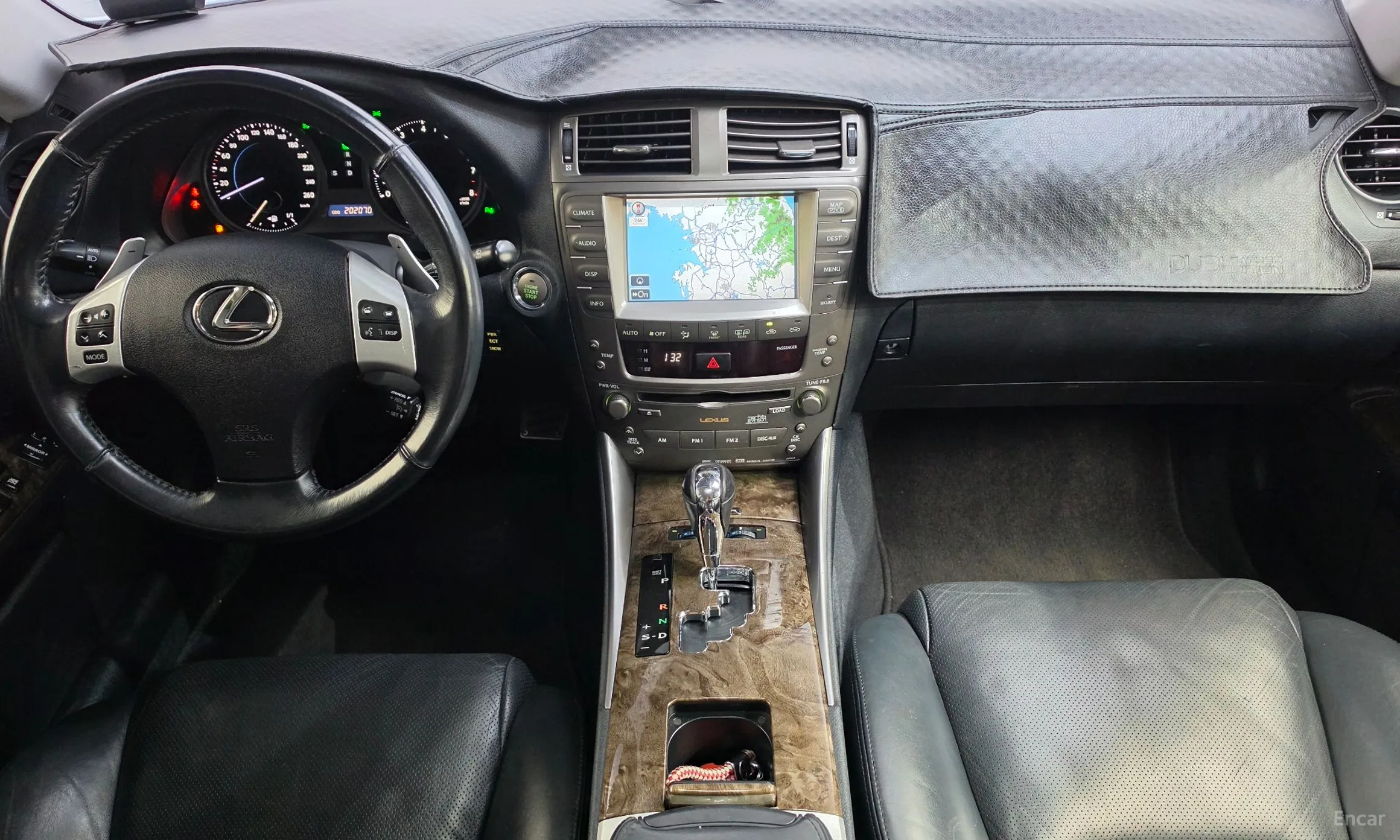 Lexus IS250 превью 7
