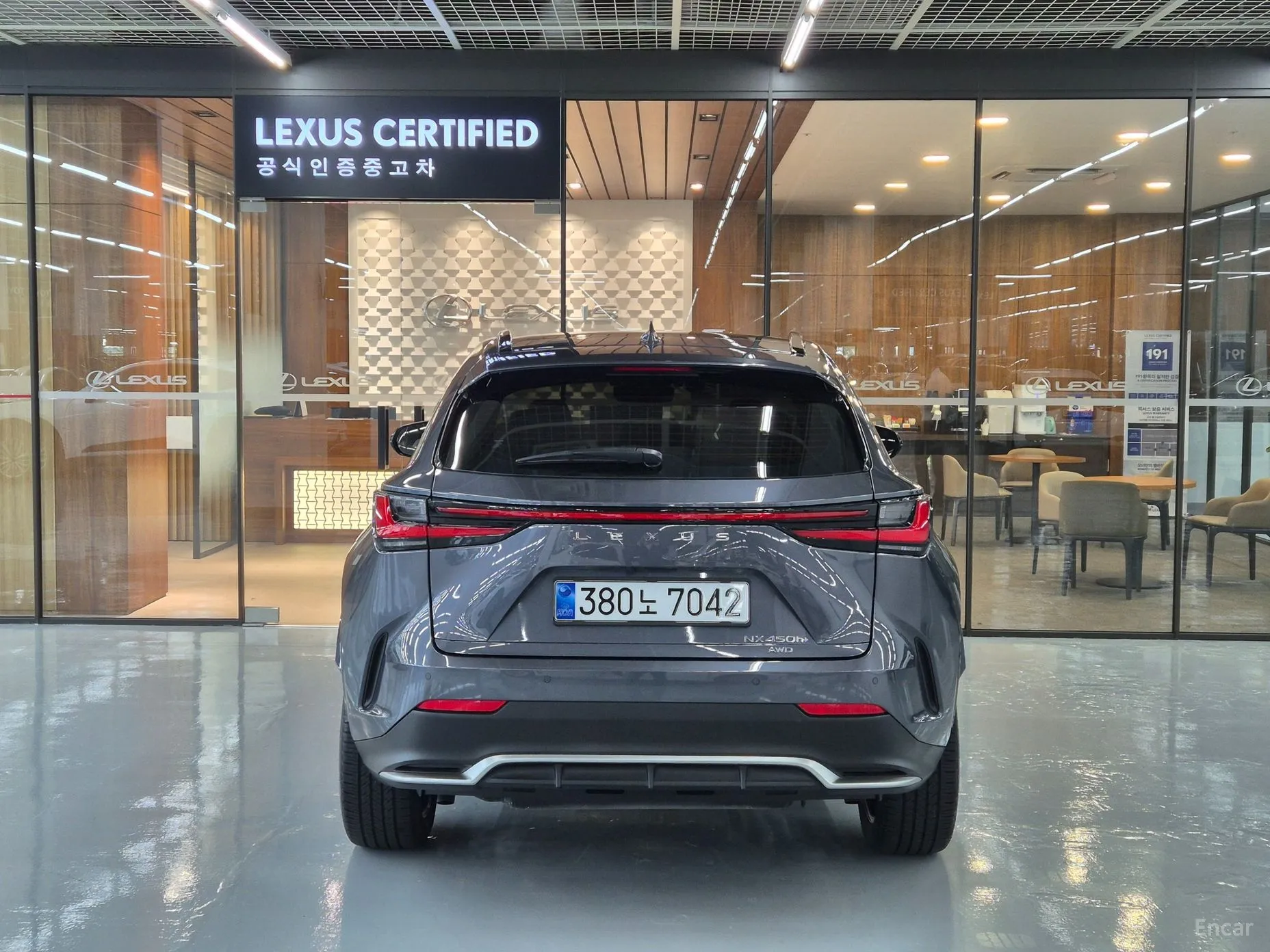 Lexus NX450h + 2nd Gen превью 4