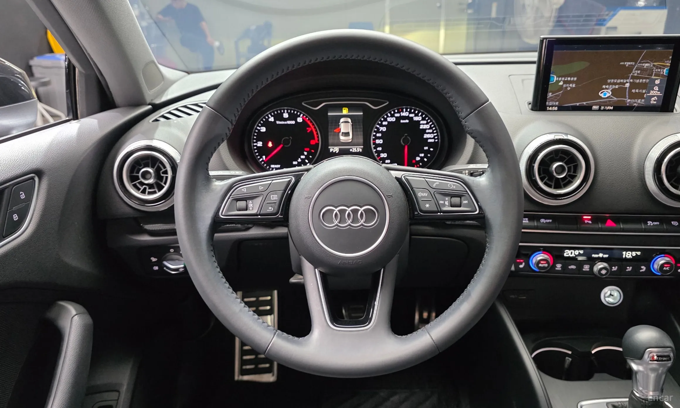 Audi New A3 превью 13