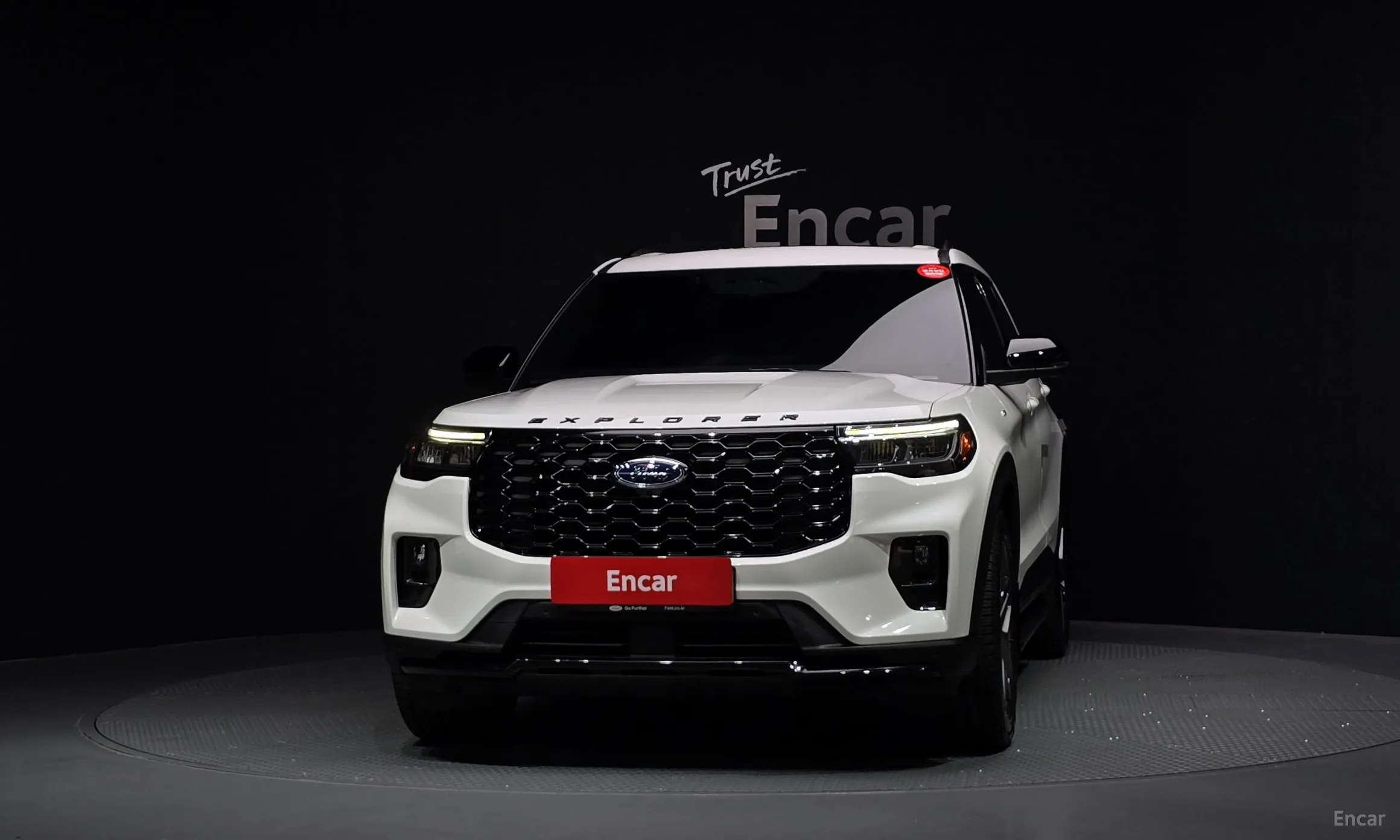 Ford Explorer 6th Generation превью 3