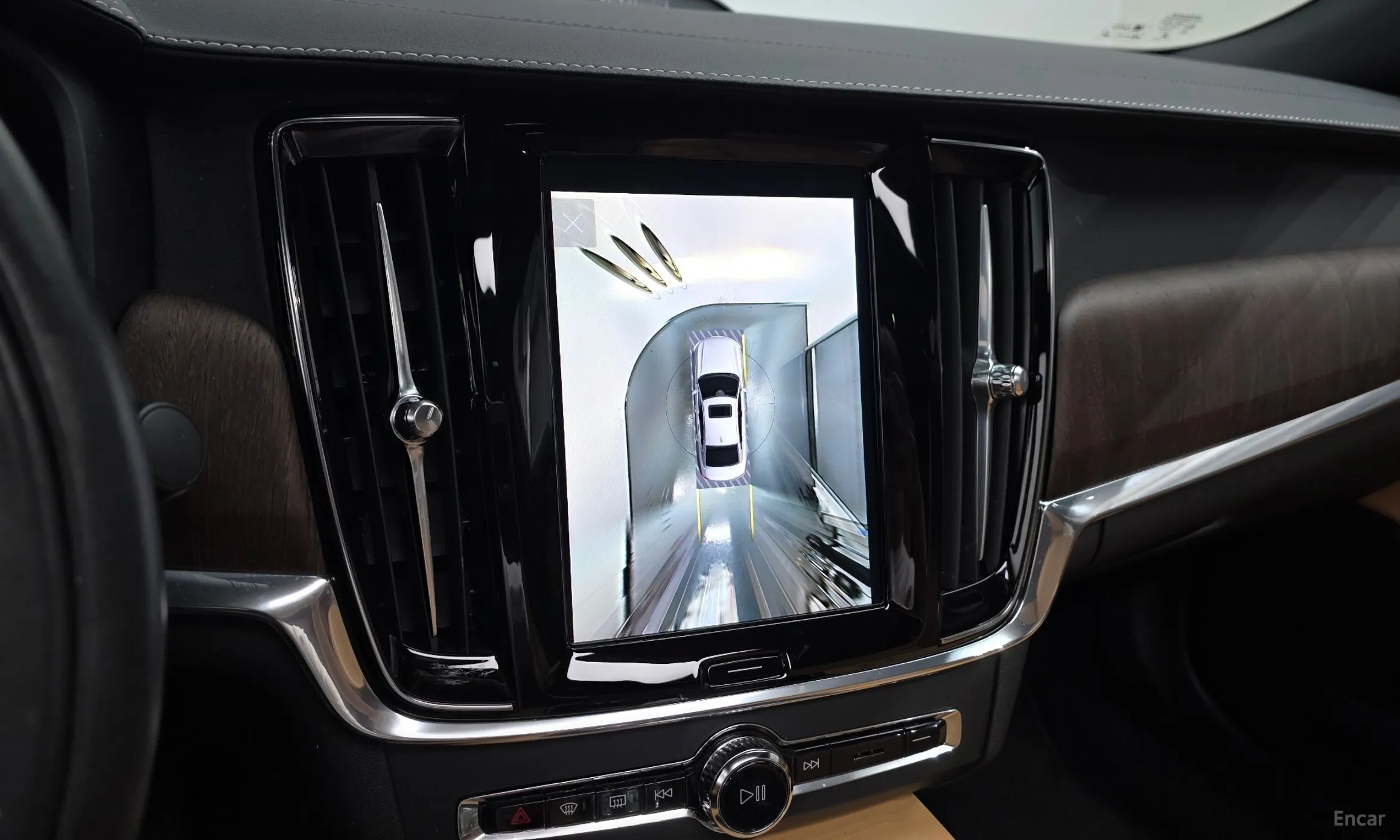 Volvo S90 превью 14