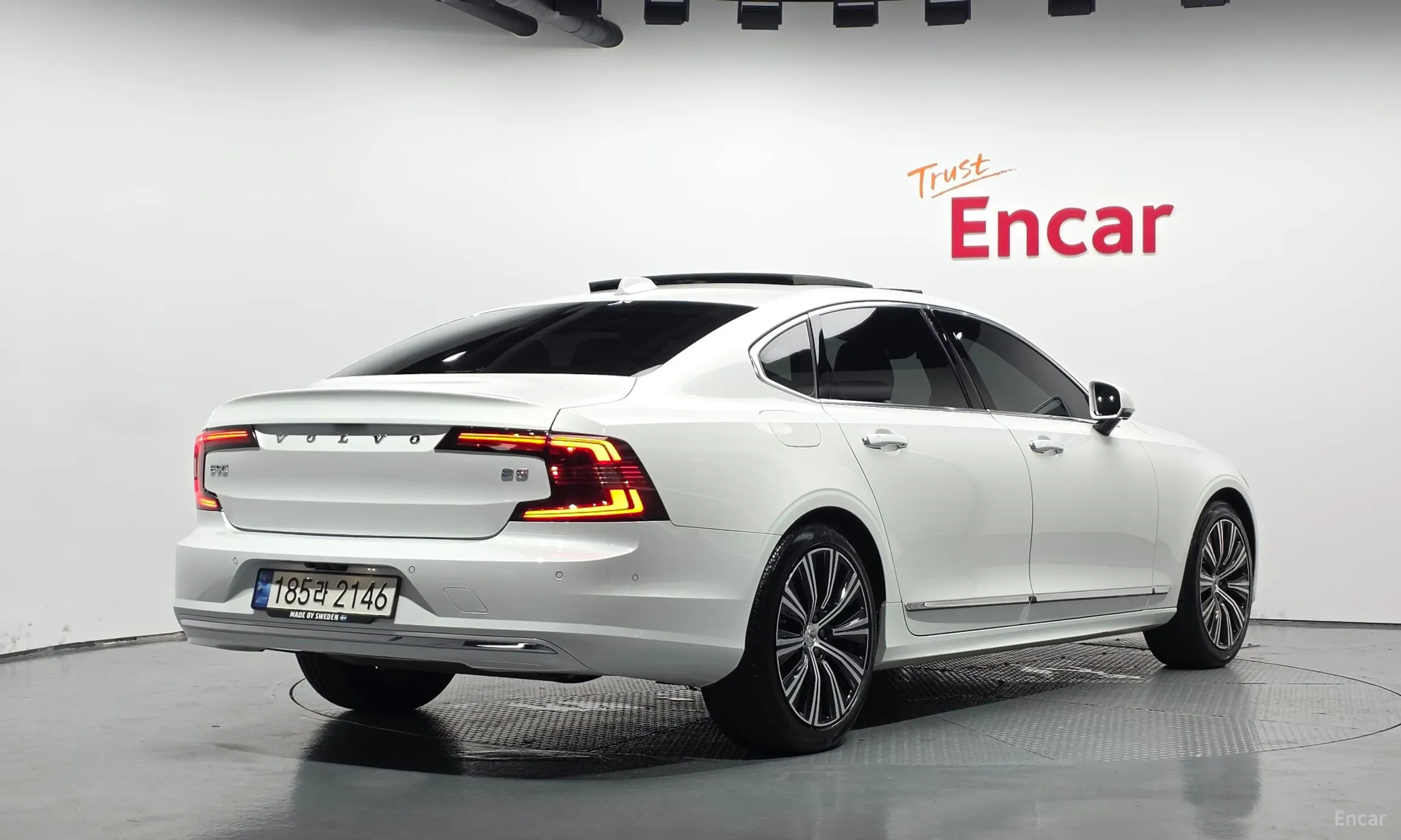 Volvo S90 превью 2