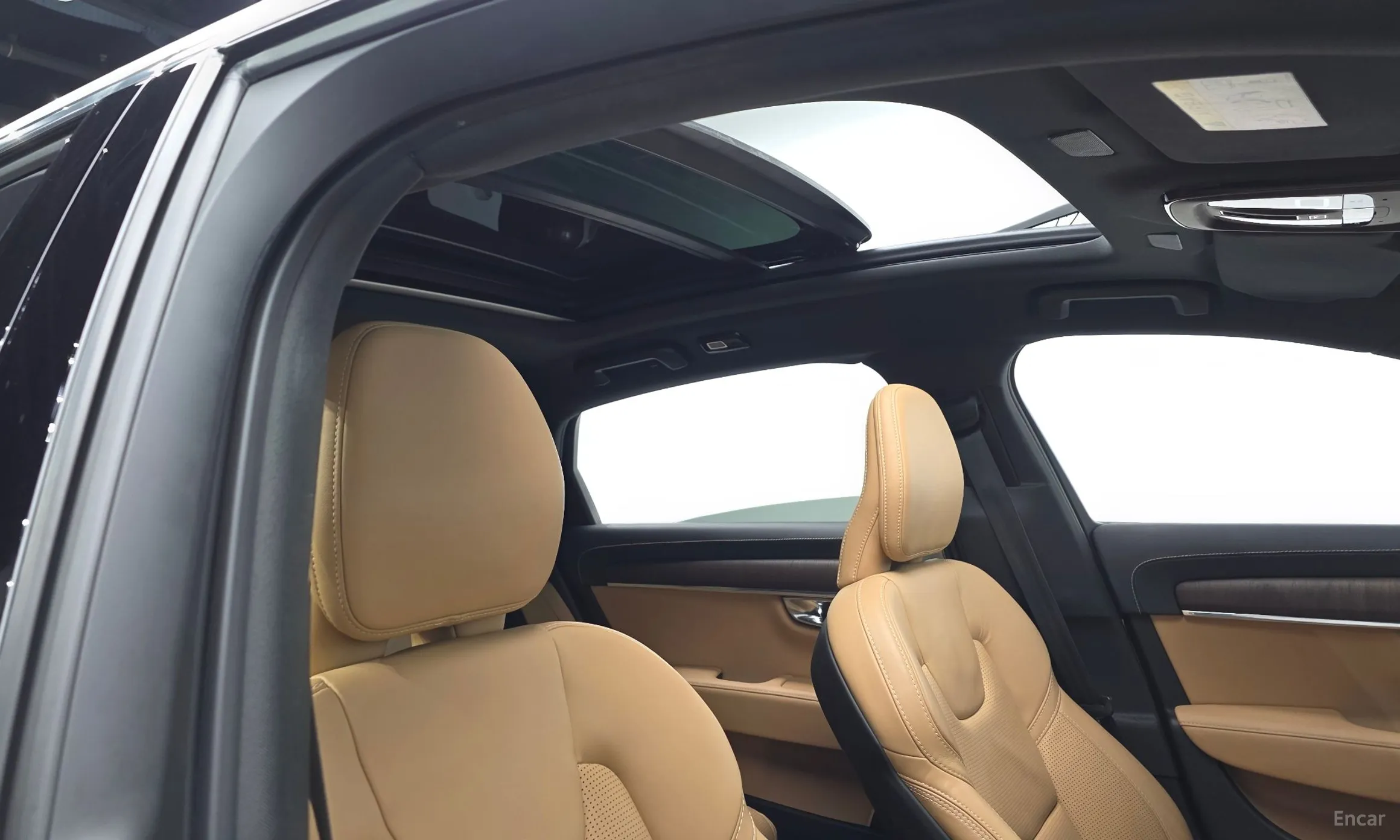 Volvo S90 превью 18
