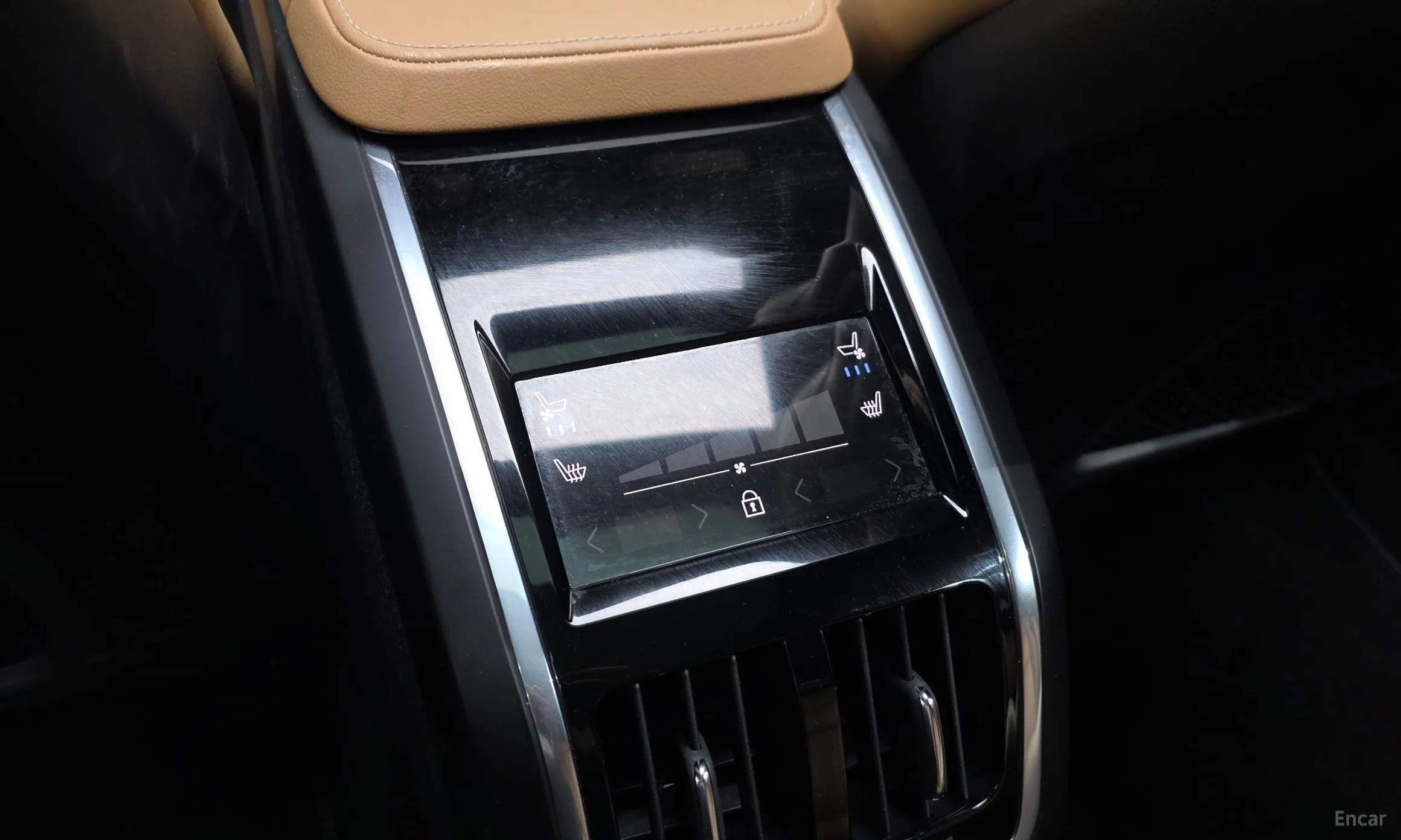 Volvo S90 превью 19