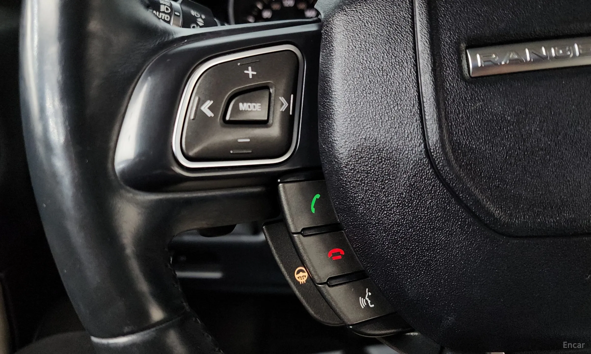 Land Rover Range Rover Evoque превью 20