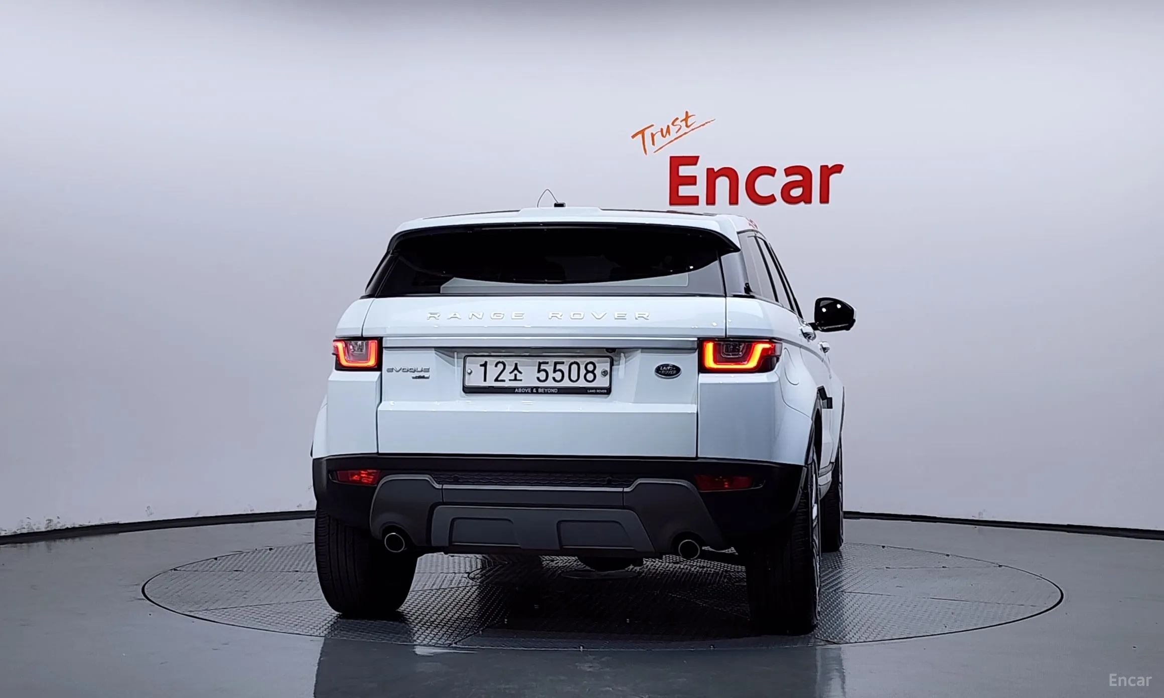 Land Rover Range Rover Evoque превью 4