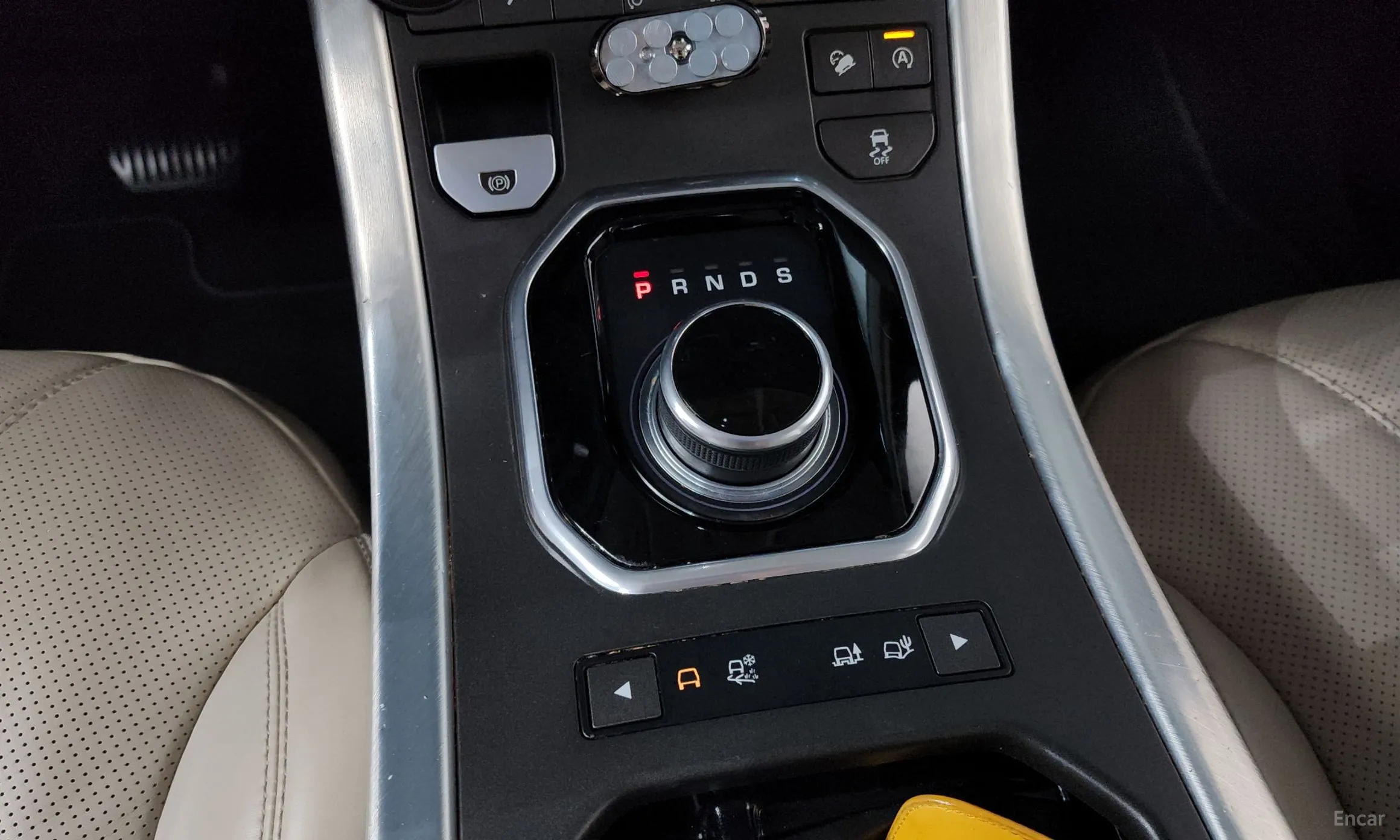 Land Rover Range Rover Evoque превью 9