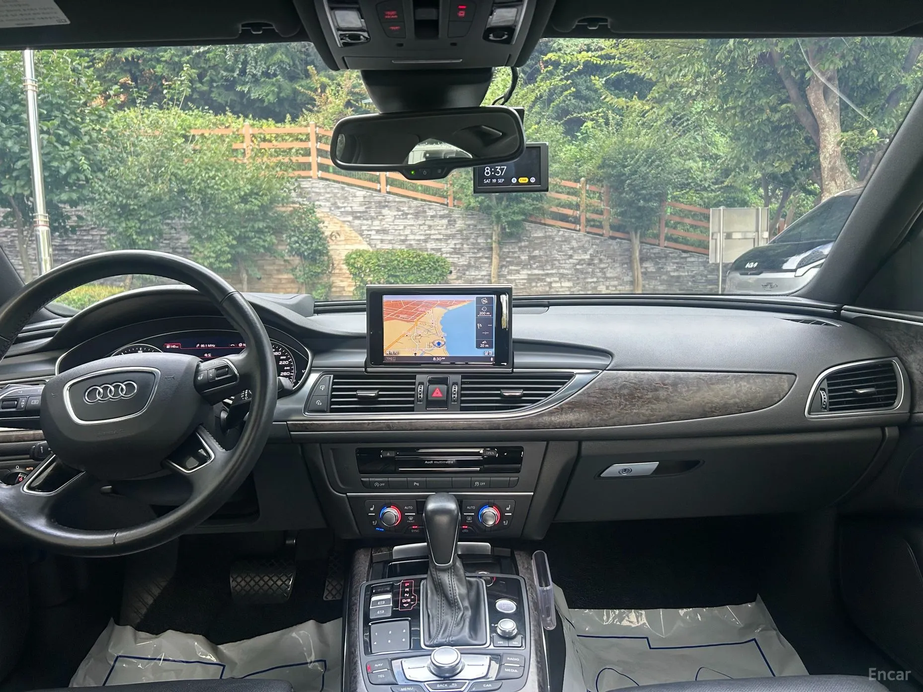Audi New A6 превью 12