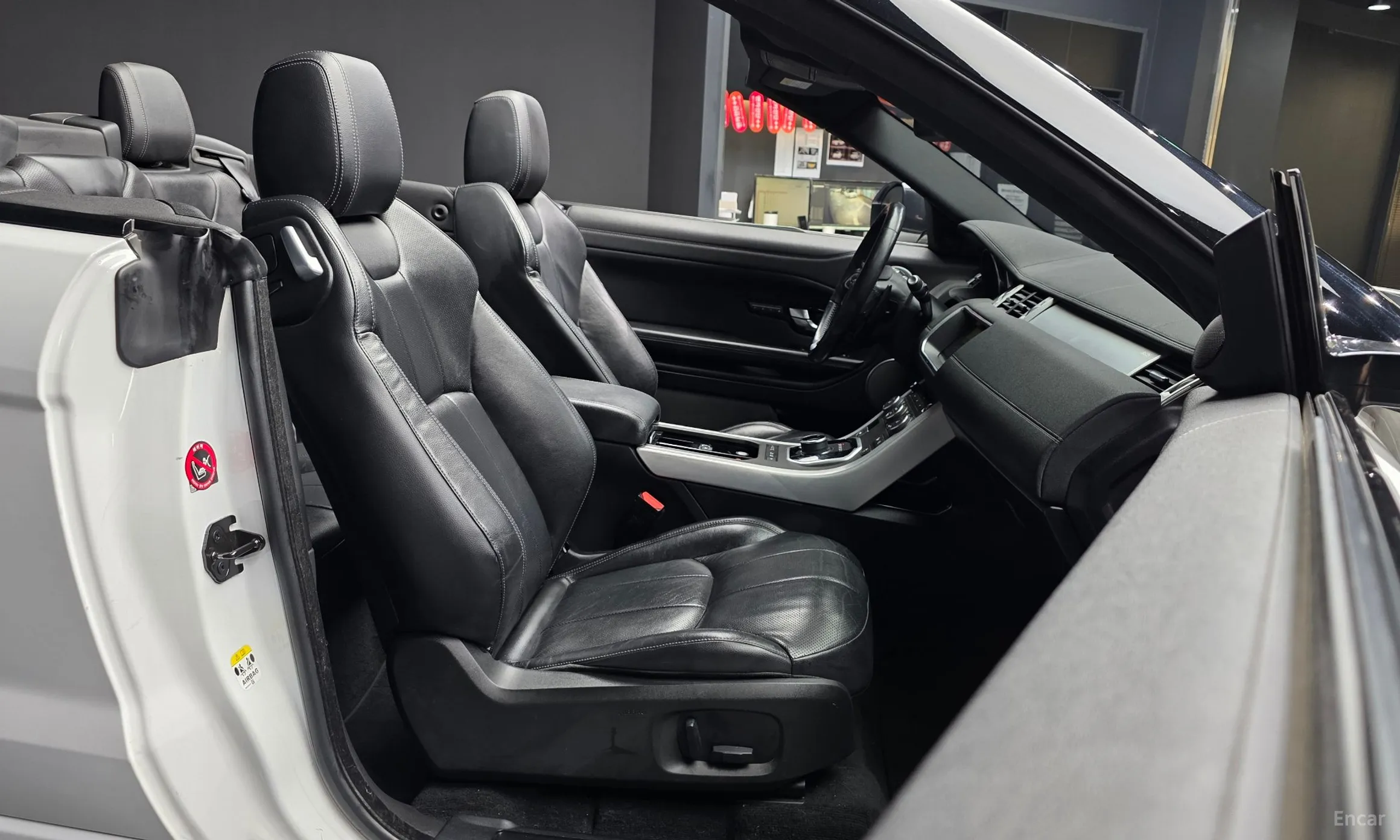 Land Rover Range Rover Evoque превью 11