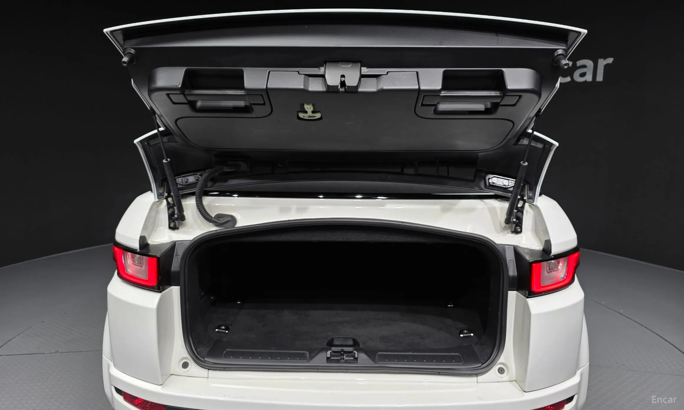 Land Rover Range Rover Evoque превью 18