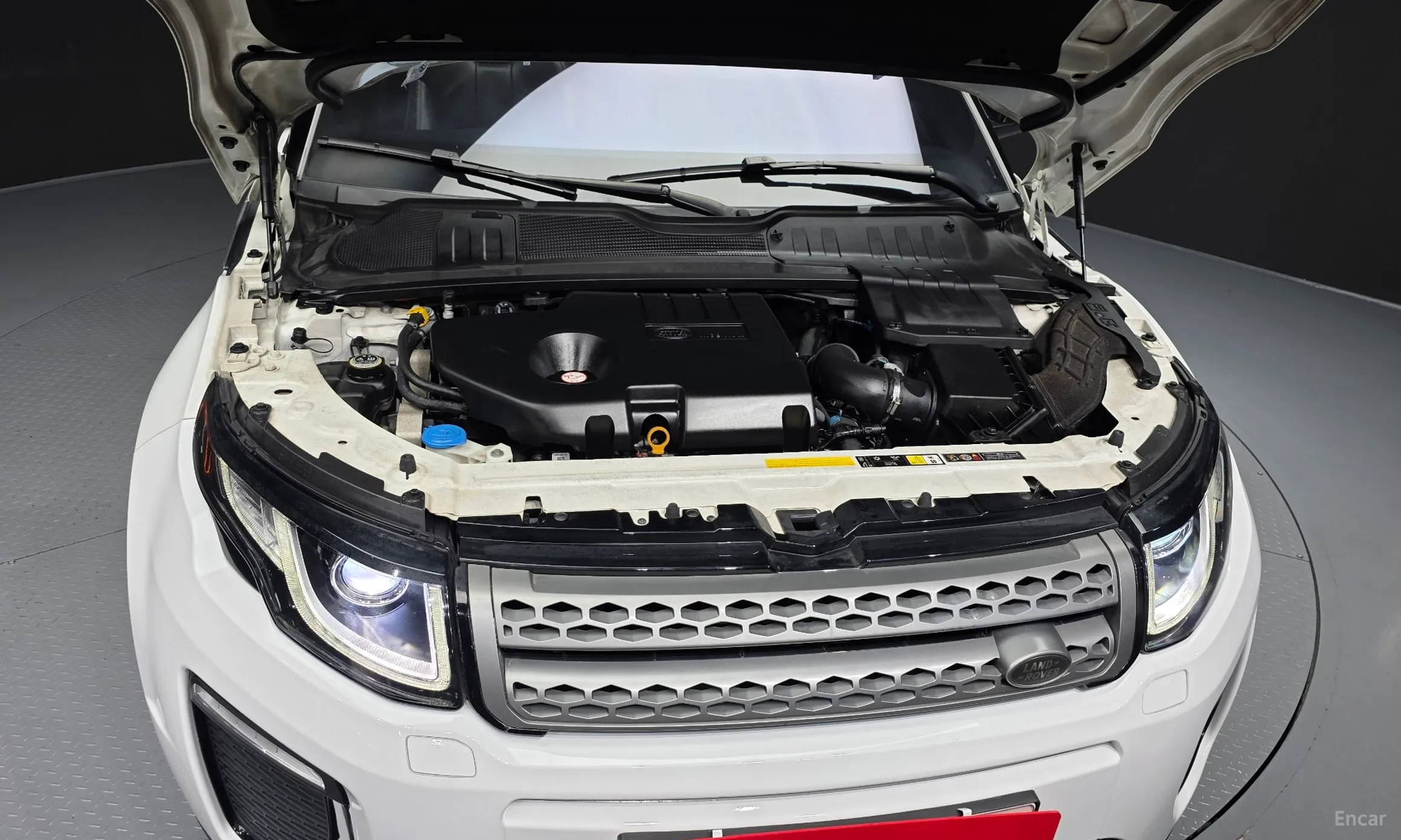 Land Rover Range Rover Evoque превью 6