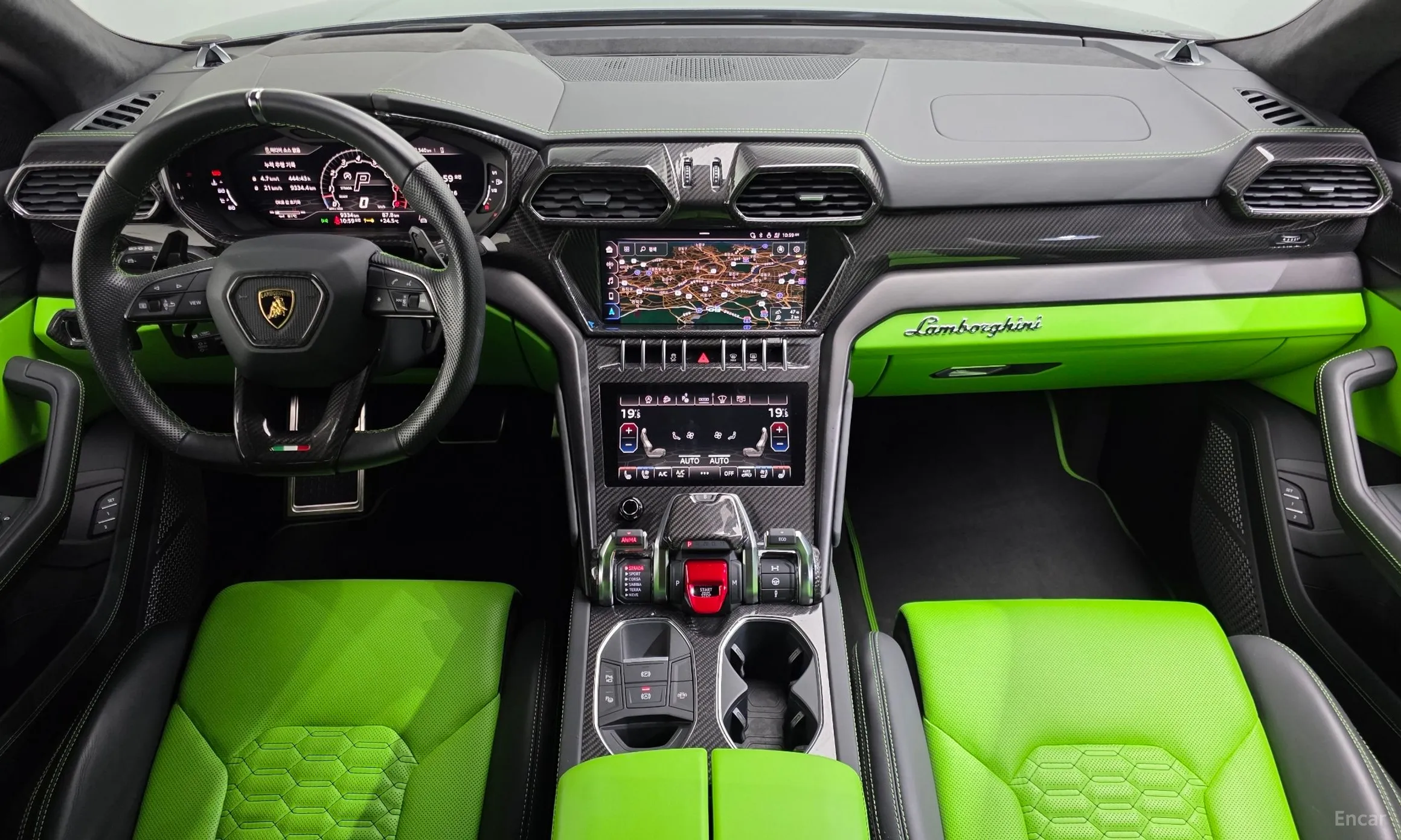 Lamborghini Urus превью 7