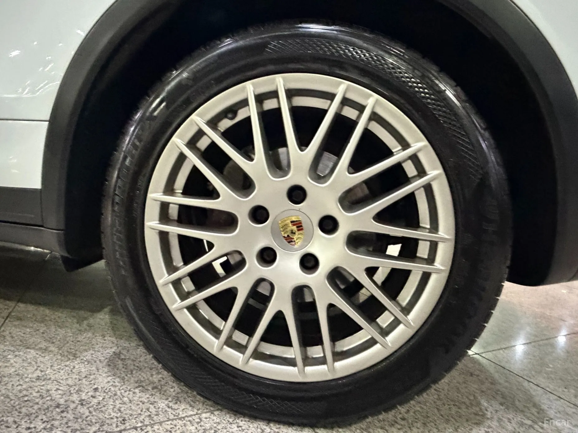 Porsche New Cayenne превью 19