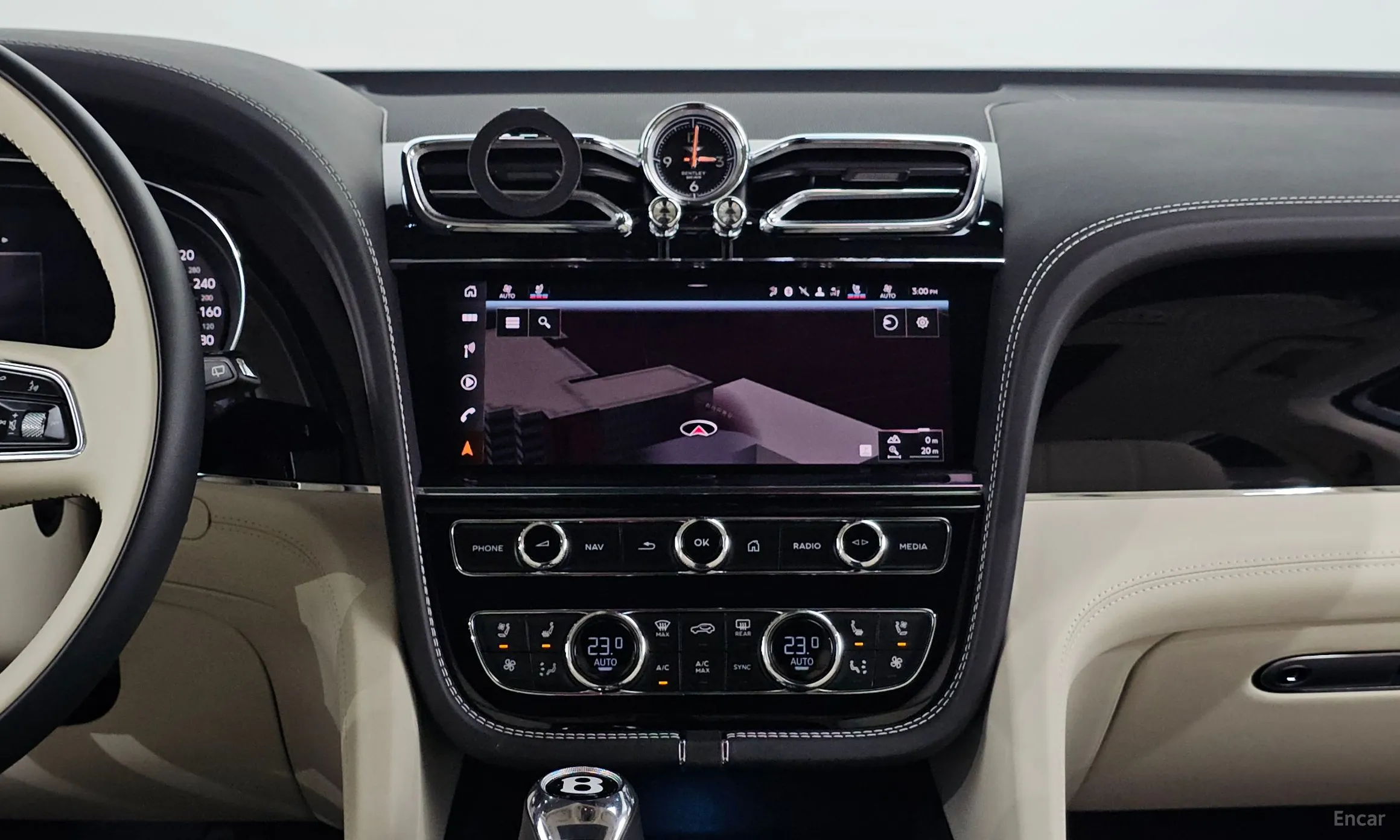 Bentley Bentayga превью 14