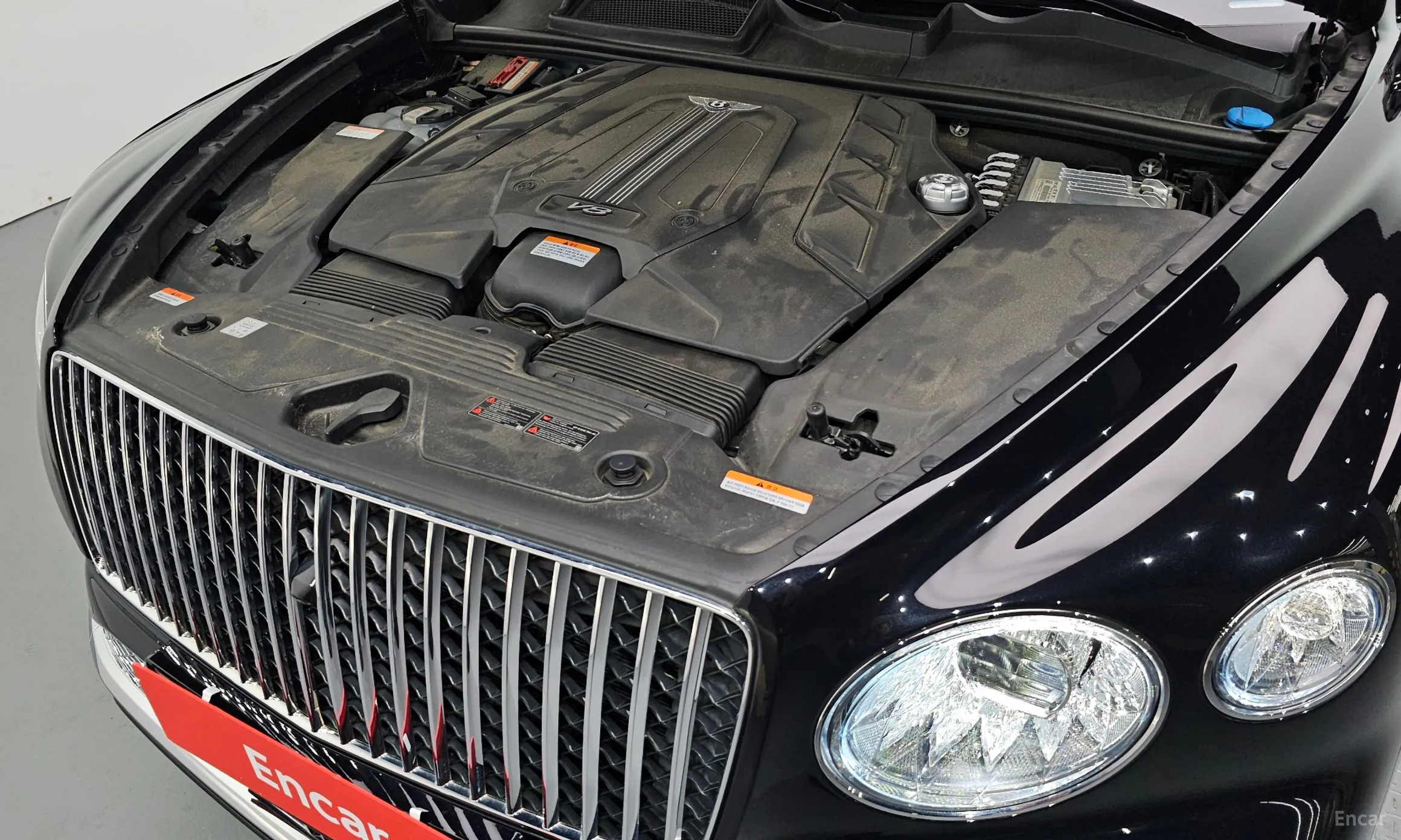 Bentley Bentayga превью 6