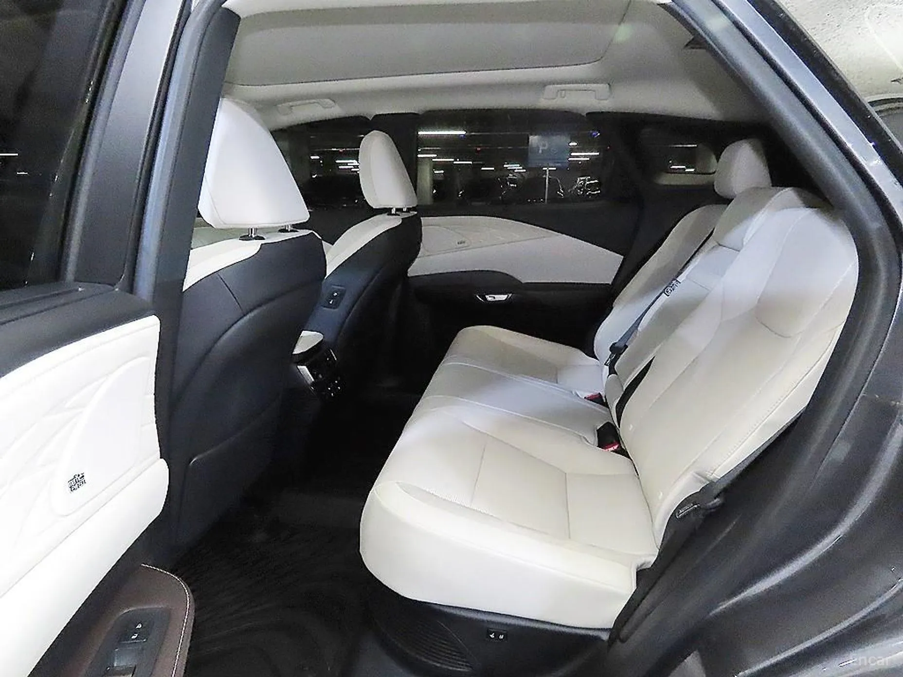 Lexus RX350h 5th Generation превью 10