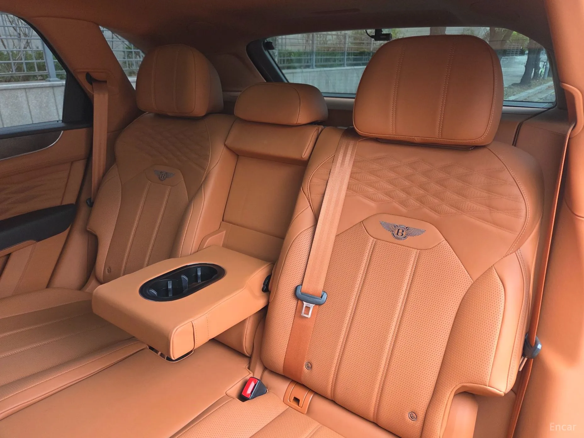Bentley Bentayga превью 15