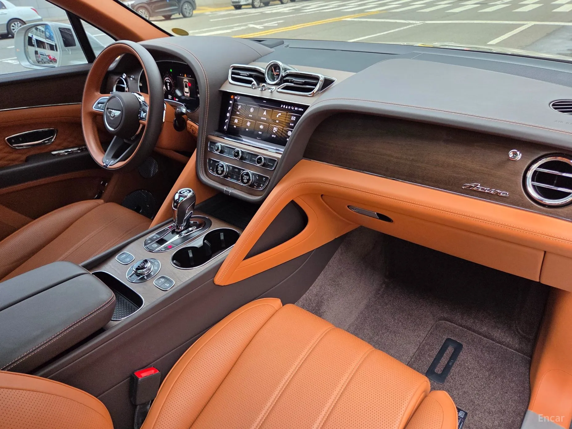 Bentley Bentayga превью 17