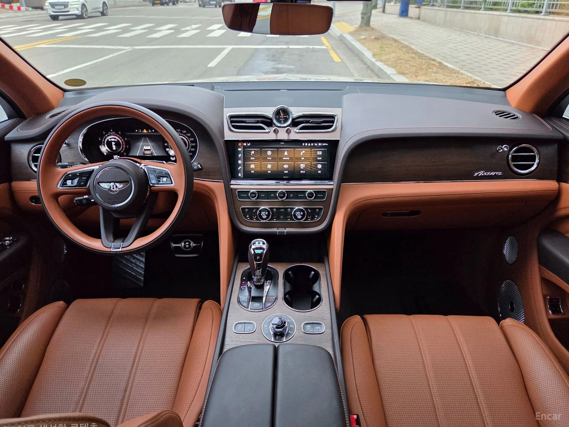 Bentley Bentayga превью 7
