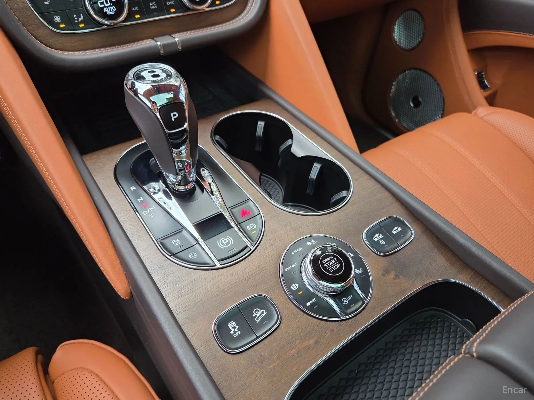 Bentley Bentayga превью 9